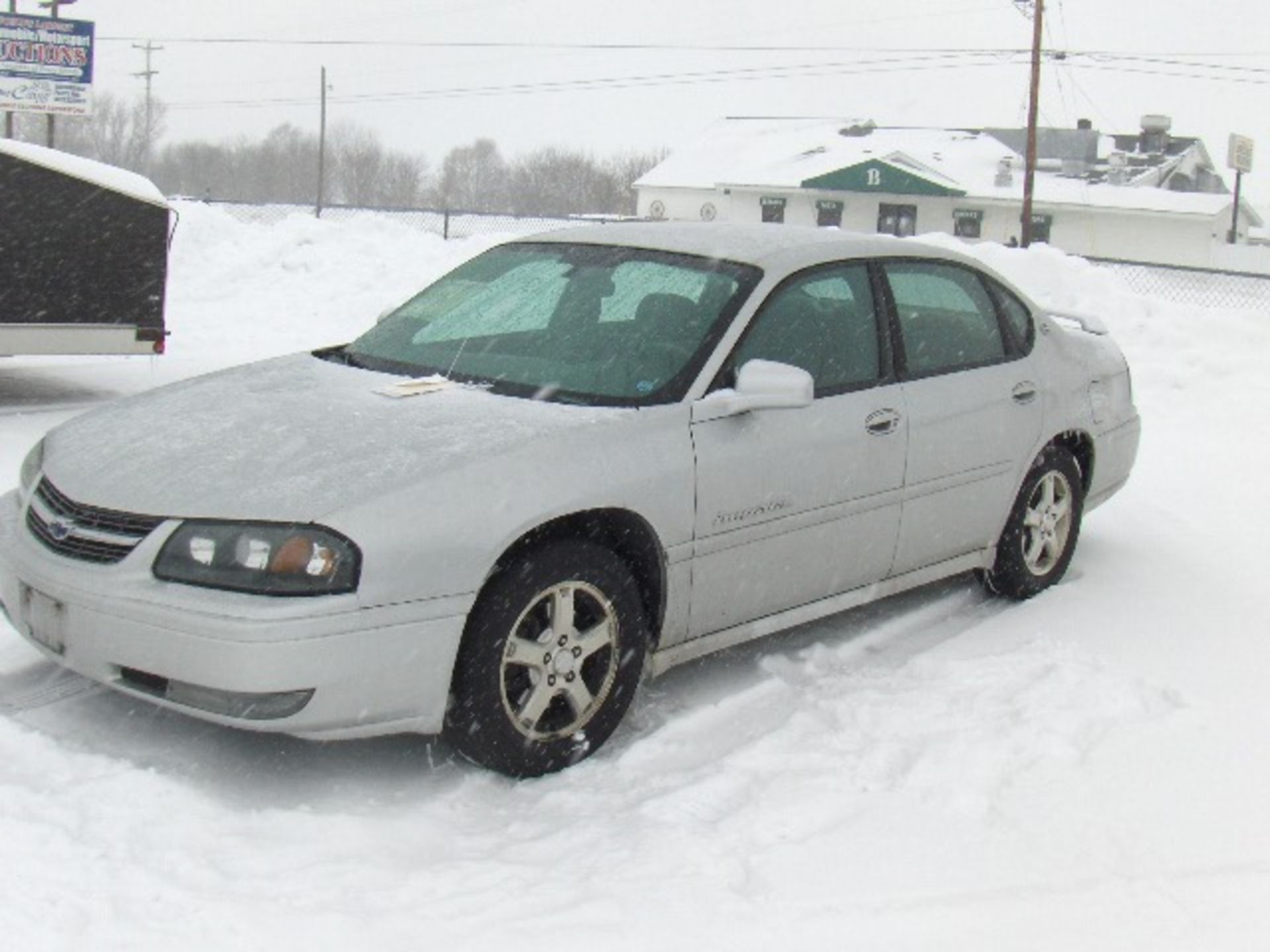 2004 CHEVROLET 3.8L IMPALA  2G1WH52K749419871 car, owner started at time of auction check in,