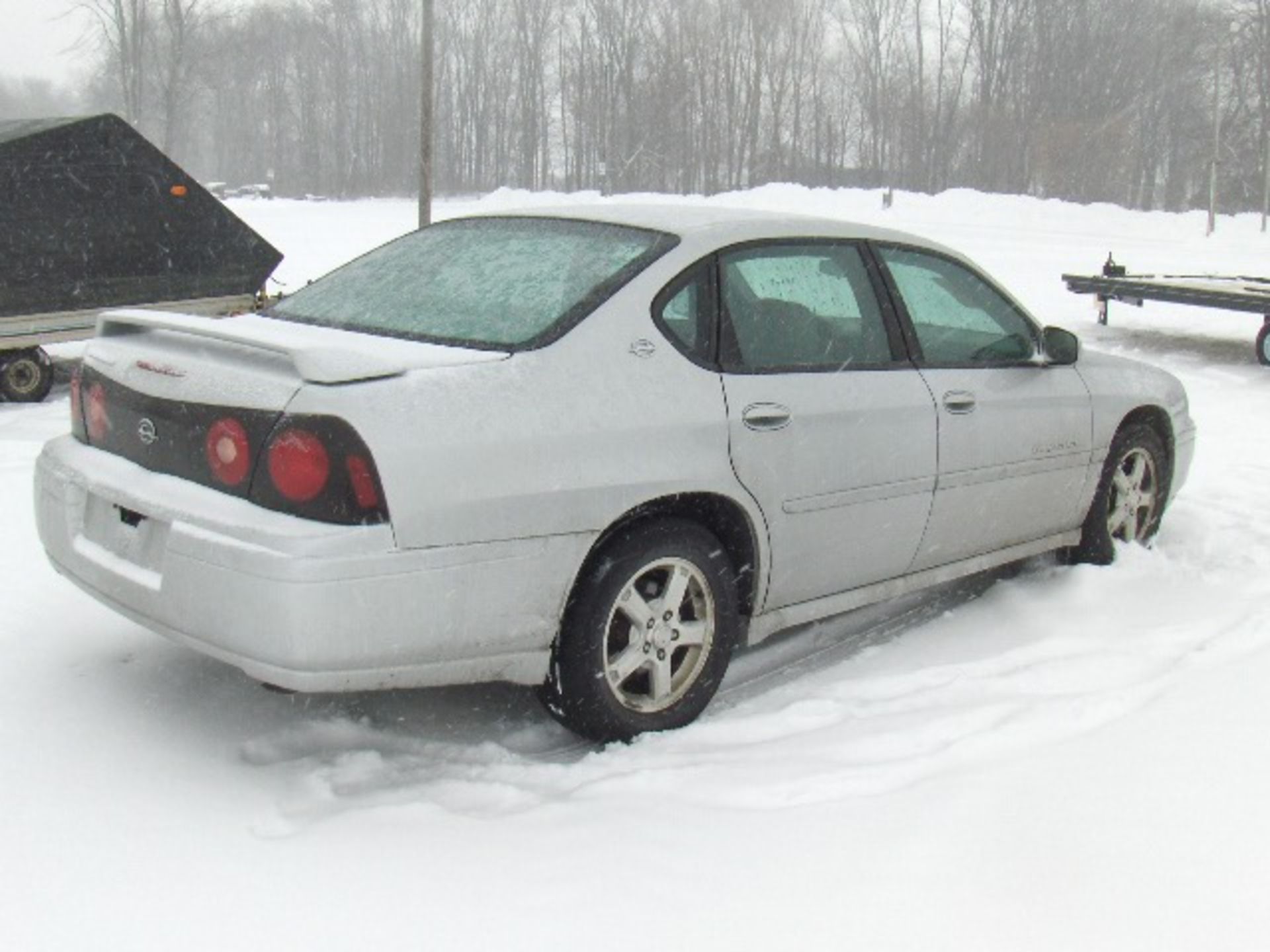 2004 CHEVROLET 3.8L IMPALA  2G1WH52K749419871 car, owner started at time of auction check in, - Image 2 of 4