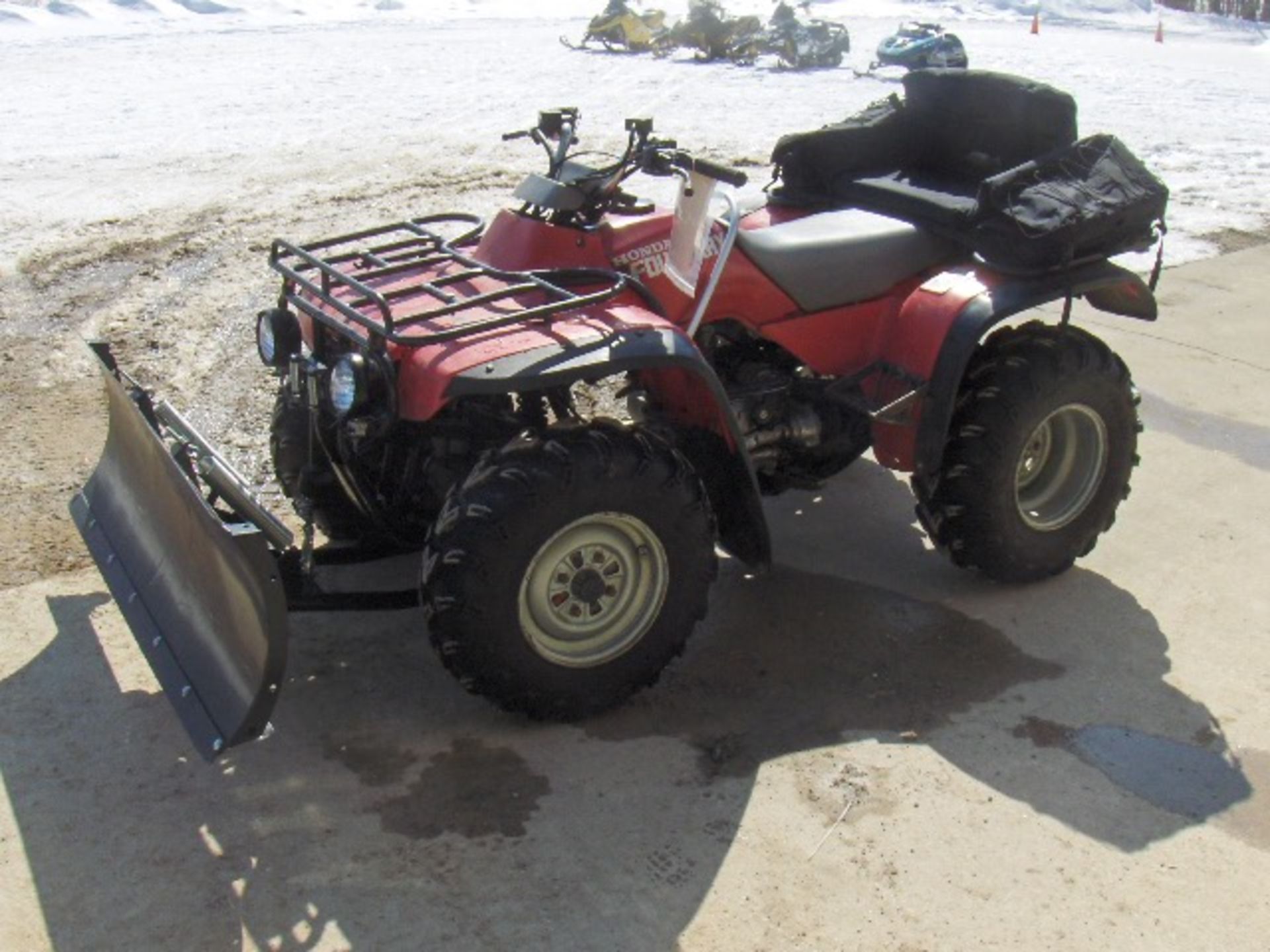 1995 HONDA 300 4X4 FOURTRAX  four wheeler, owner started at the time of check-in, electric start,