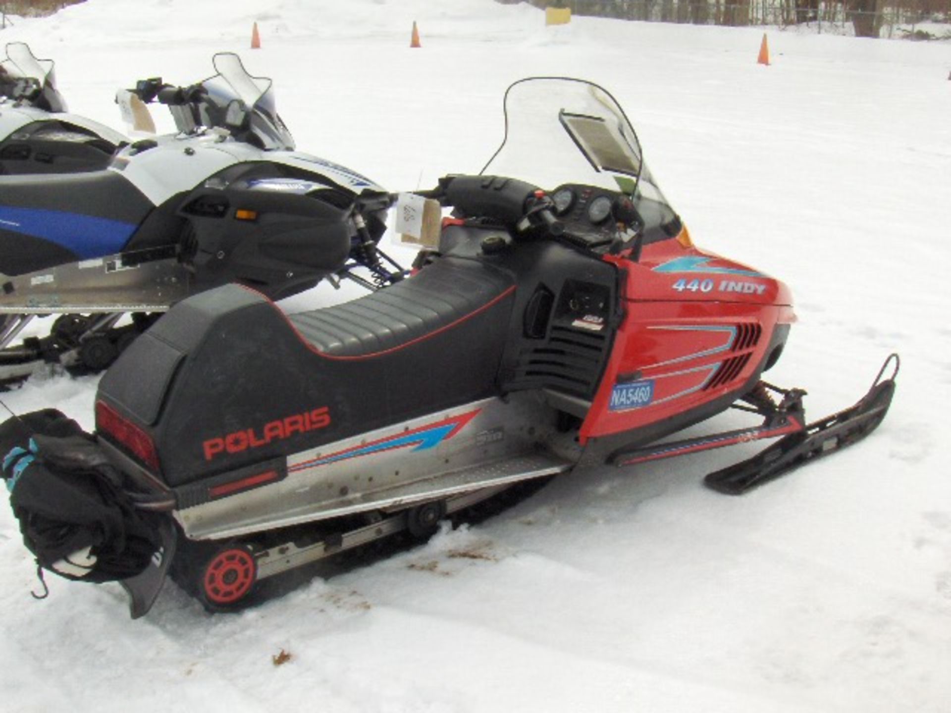 1994 POLARIS 440 INDY SPORT 2212891 snowmobile, sold with a signed registration - Image 4 of 4