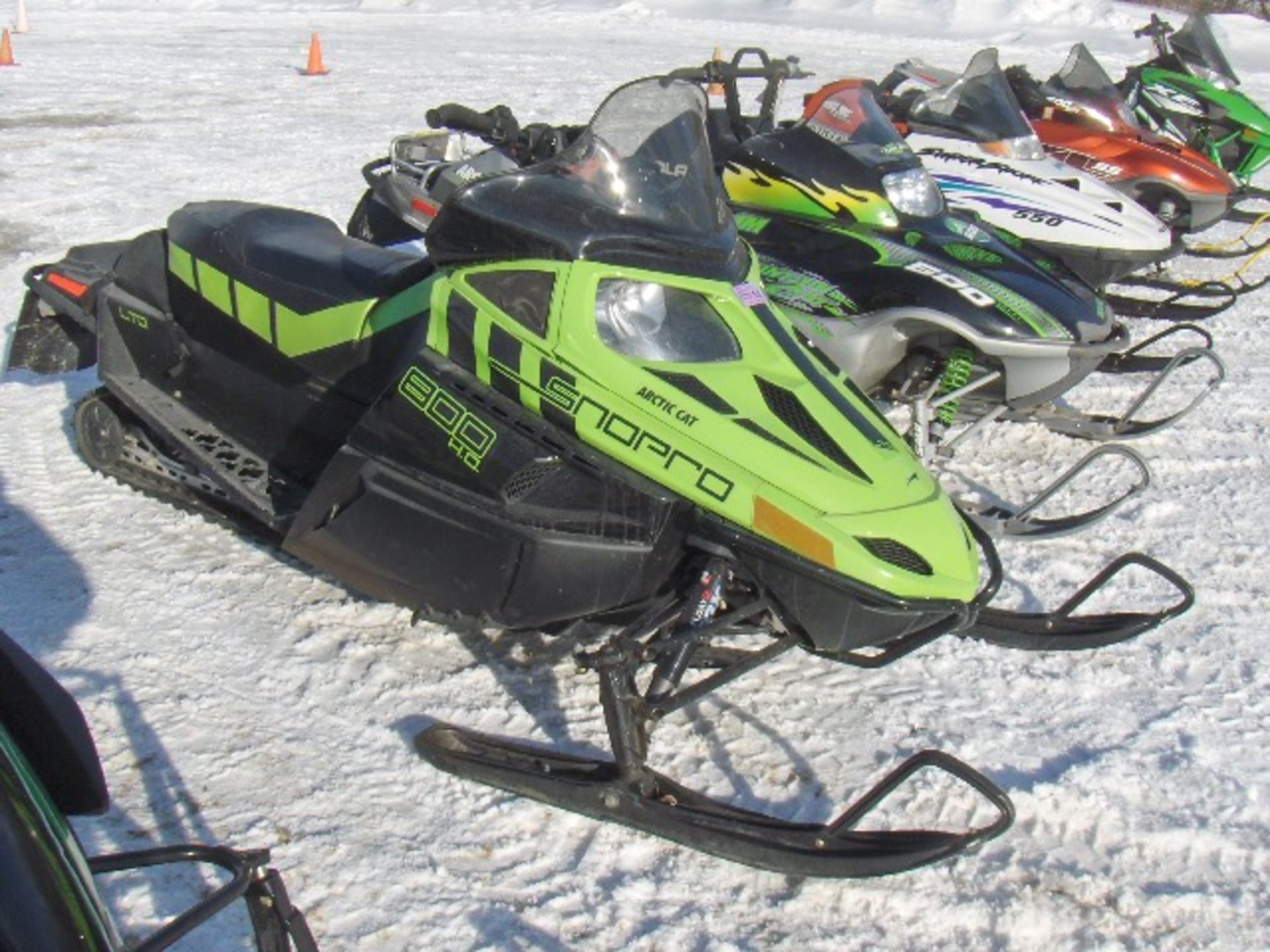 2011 ARCTIC CAT  800 SNO PRO F8 LTD  4UF11SNW6BT111818 snowmobile, electric start, studs, sold - Image 2 of 2