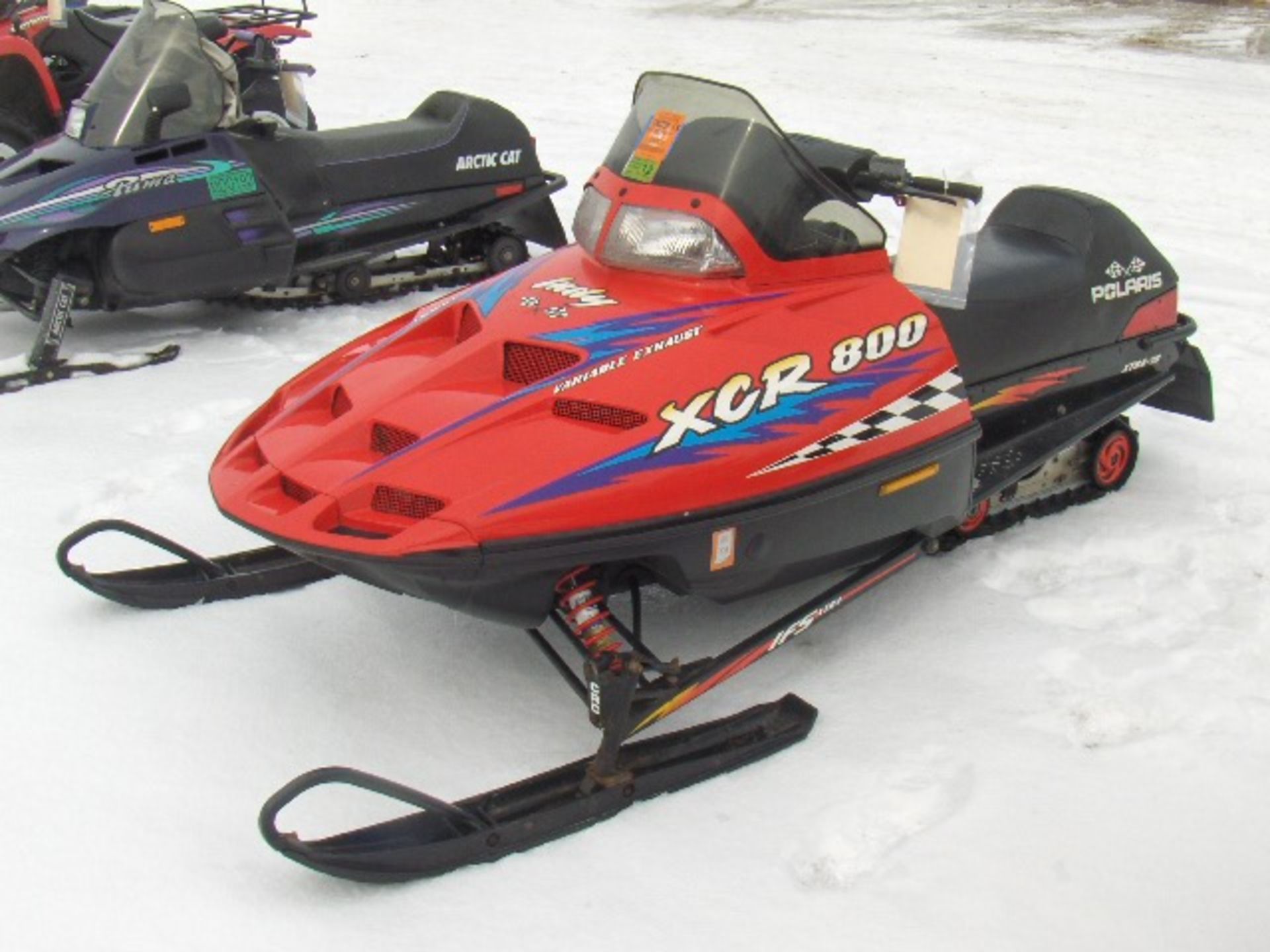 1999 POLARIS 800 800 XCR 4XAAB8AS4XC078293 Snowmobile, owner started at the time of check-in, new