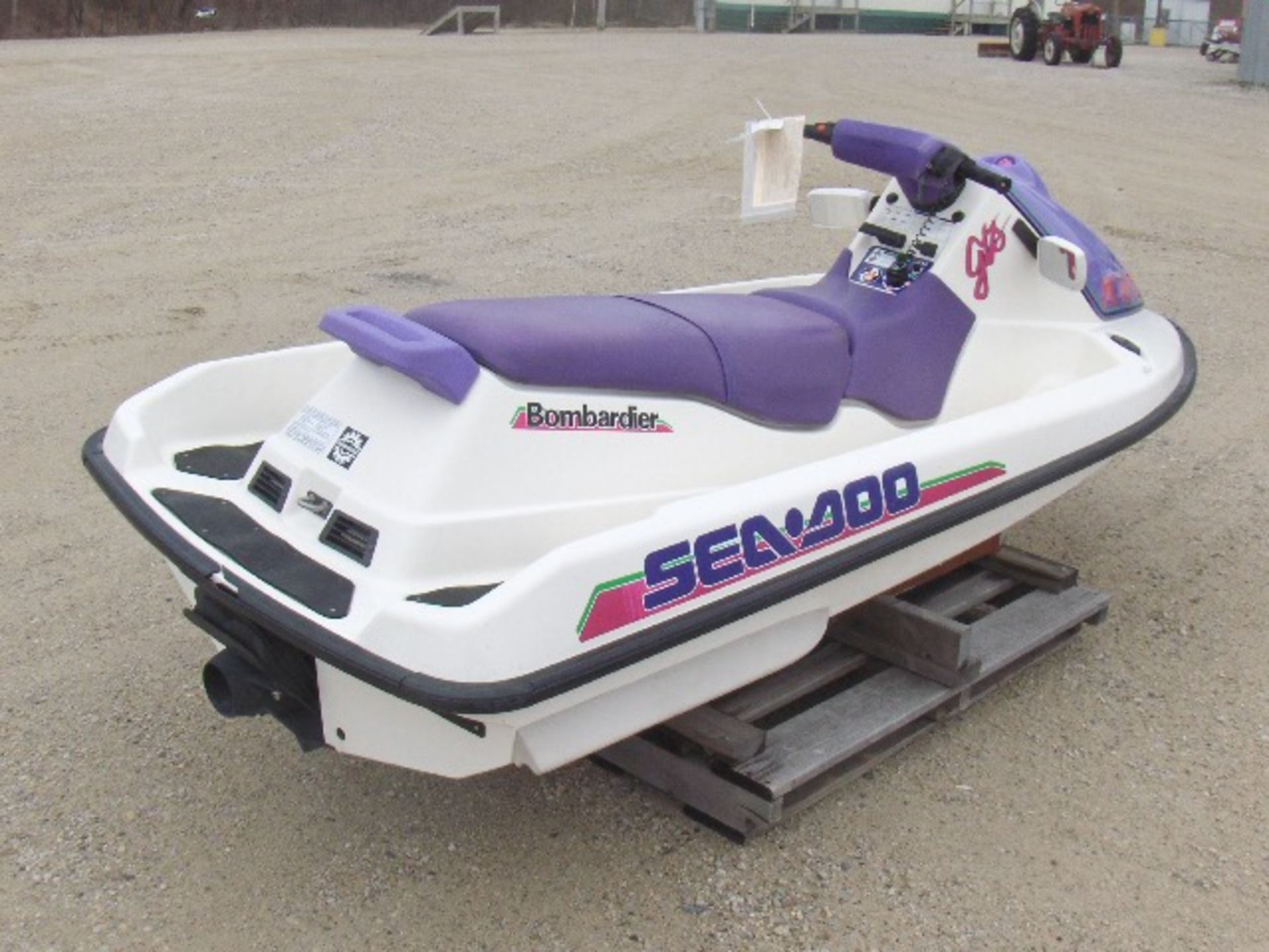 1993 SEA DOO 587CC GTS  ZZN65259D393 jet ski, electric start and reverse, 3 seater, sold with a - Image 3 of 3