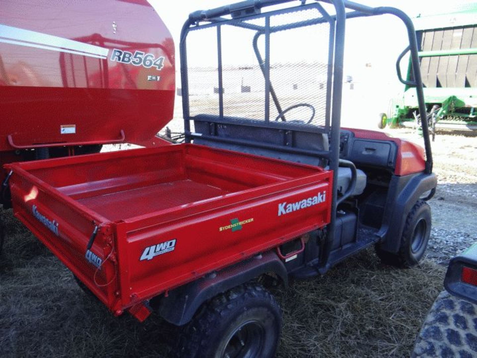 Lot # 384 Kawasaki Mule 3010 UTV, 2007 #110076, 680 hrs, 4wd - Image 3 of 4