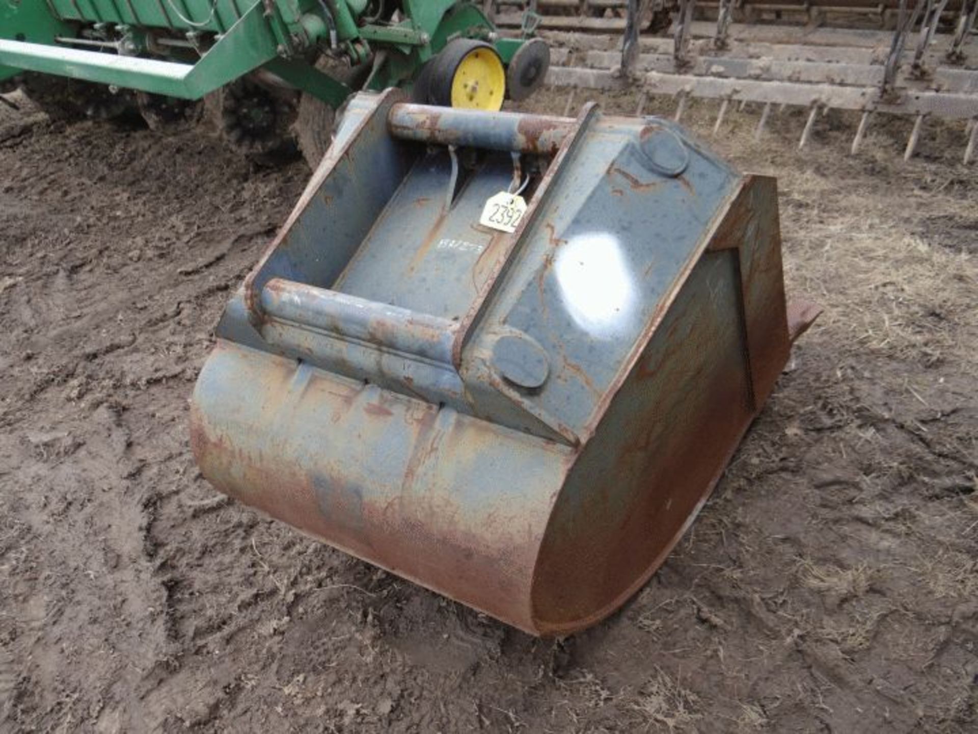 Lot # 2392 Trackhoe Bucket