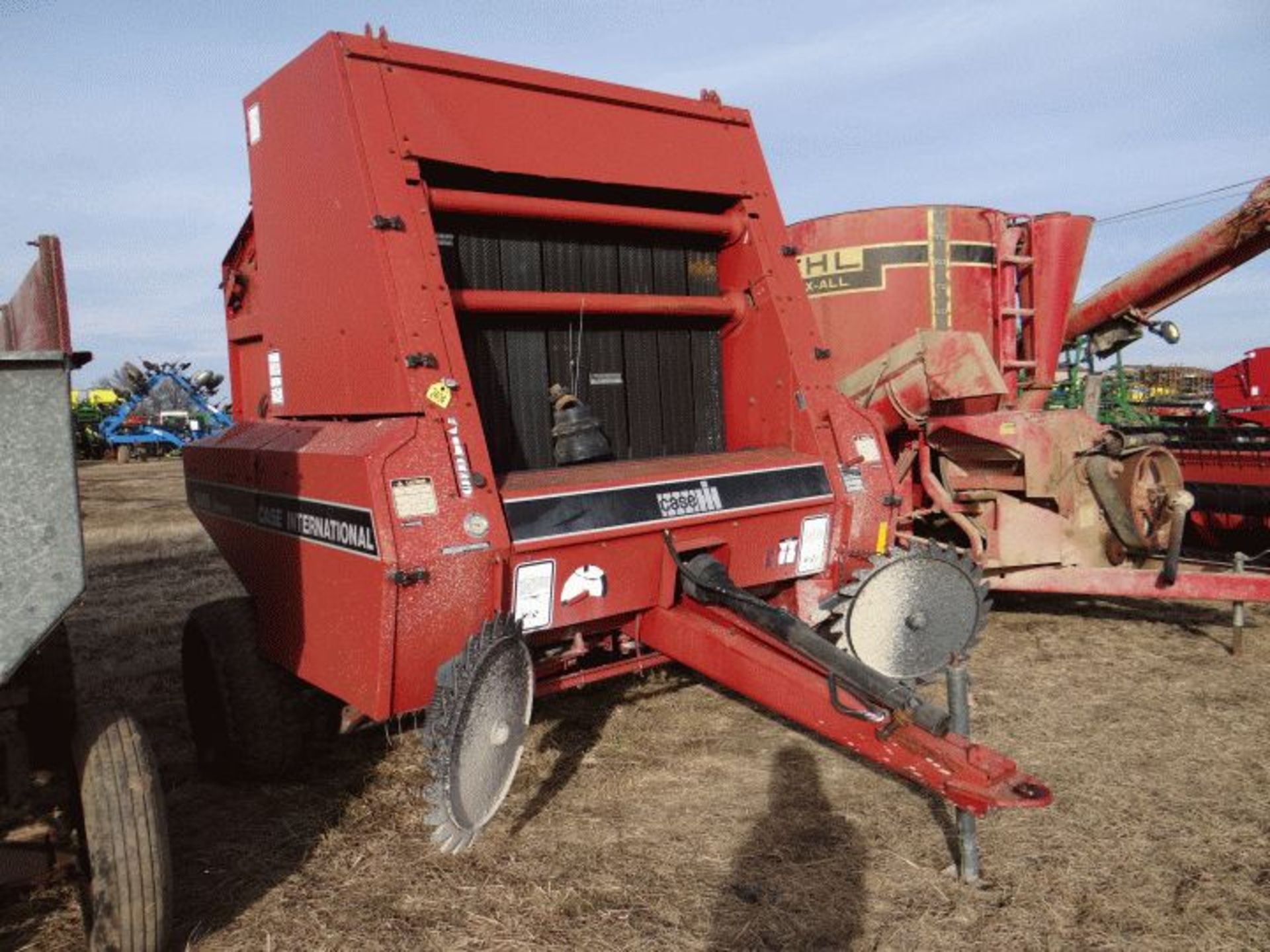 Lot # 2404 Case IH 8465 Round Baler 540 PTO, Automatic Baler, Monitor in the Shed - Image 2 of 3