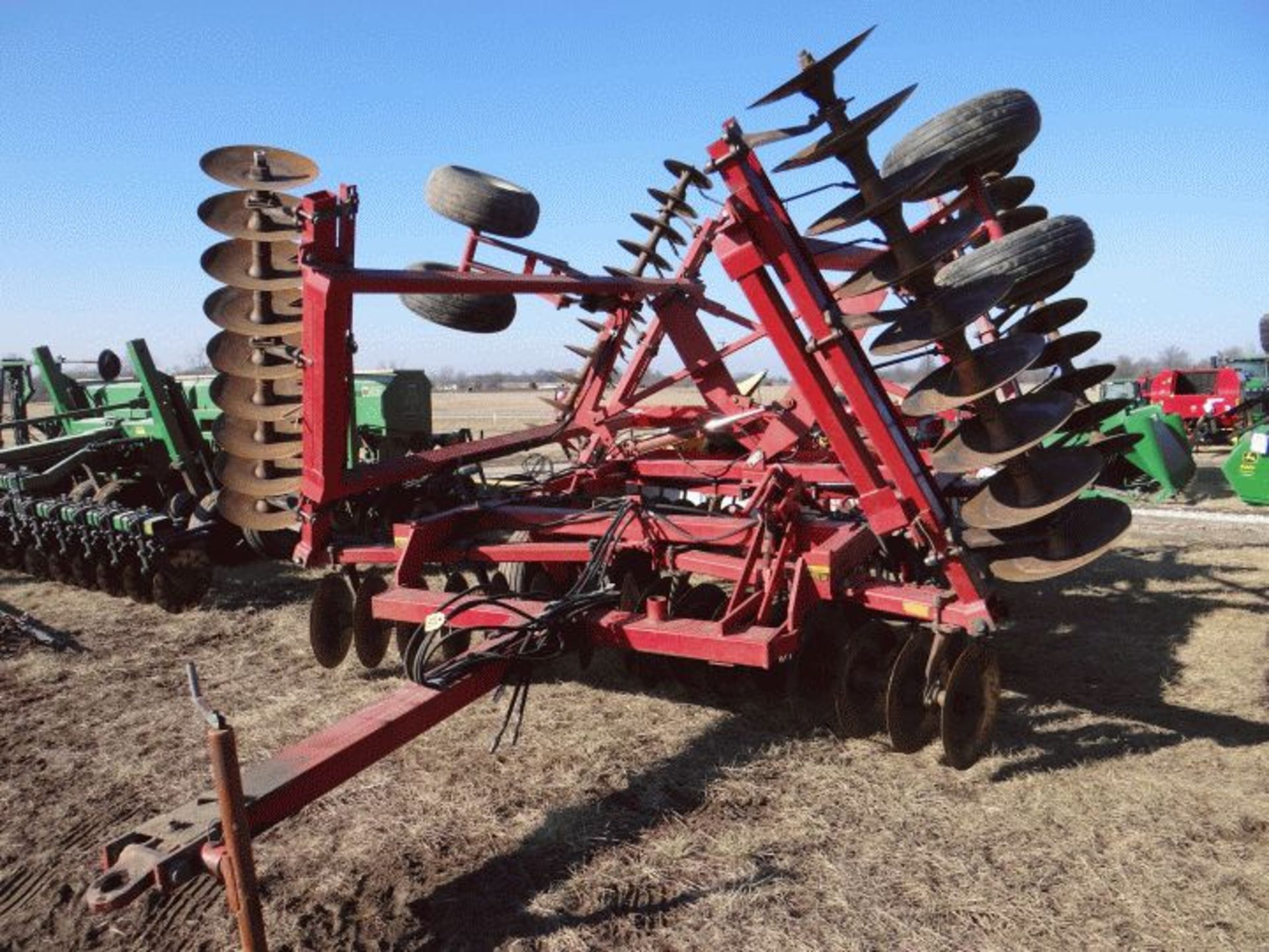 Lot # 1421 Case IH 496 Disk #110169, 25', 7.25" Spacing