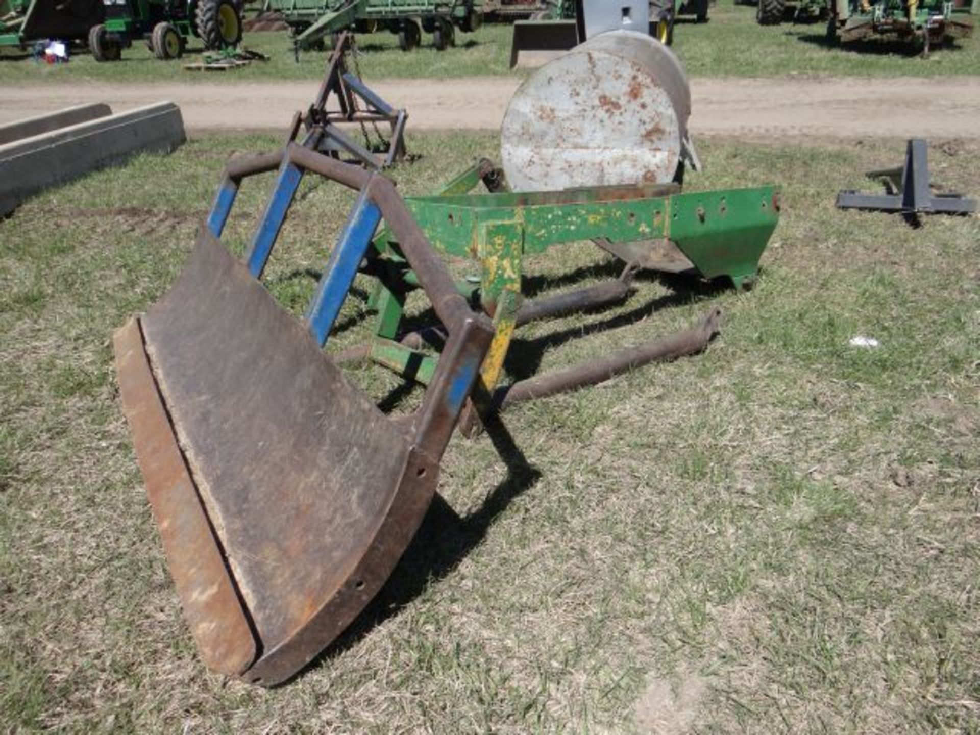 Lot 3384 8' Dozer Blade Off of JD 4020, Fits 10 and 20 series - Image 2 of 2