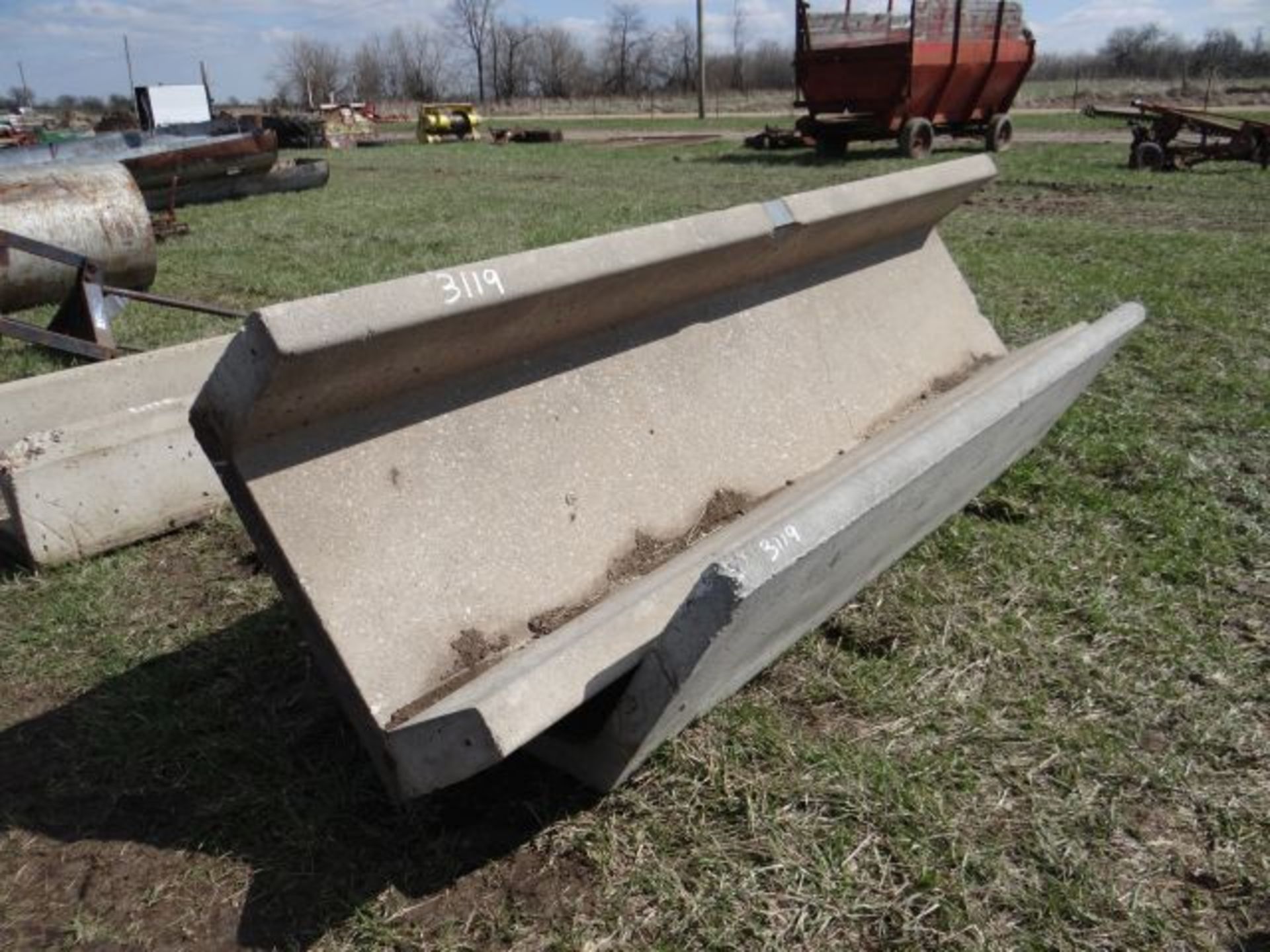 Lot 3119 Concrete Feed Bunks