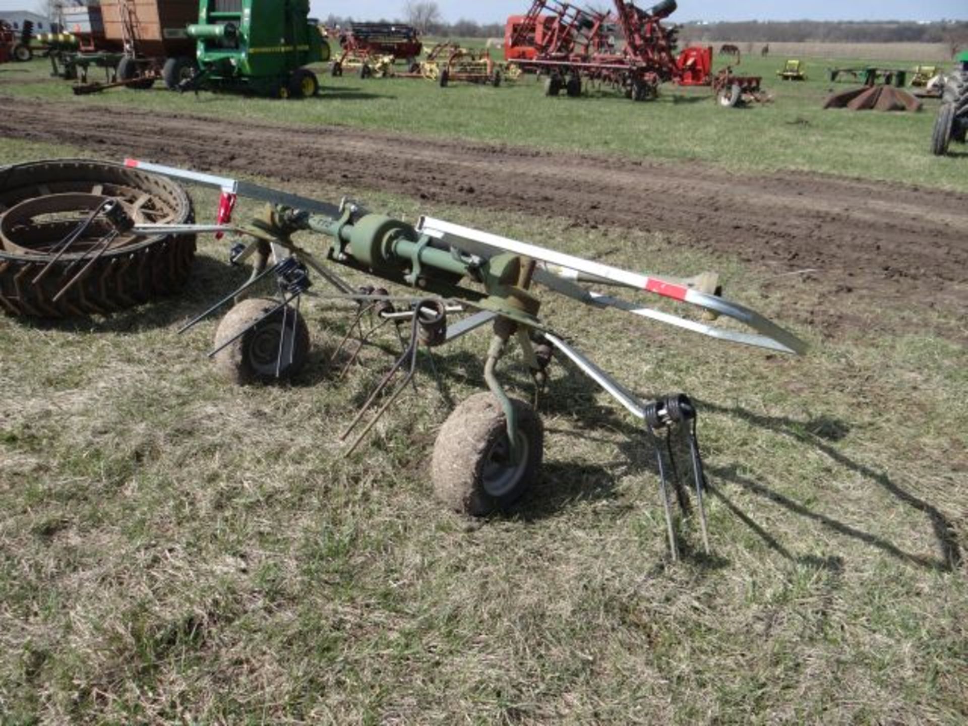 Lot 3195 Panarama PT110 Hay Tedder 2 Basket - Image 3 of 3