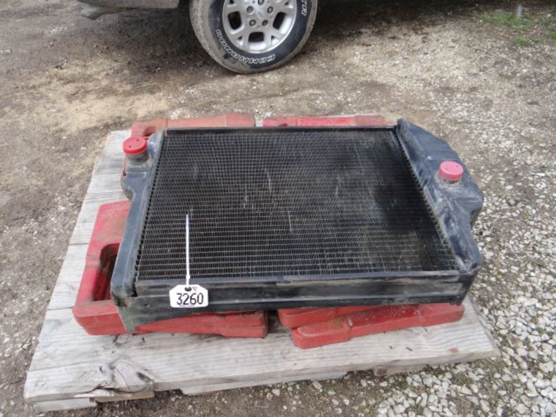 Lot 3260 Radiator in Good Condition Fits JD 4430