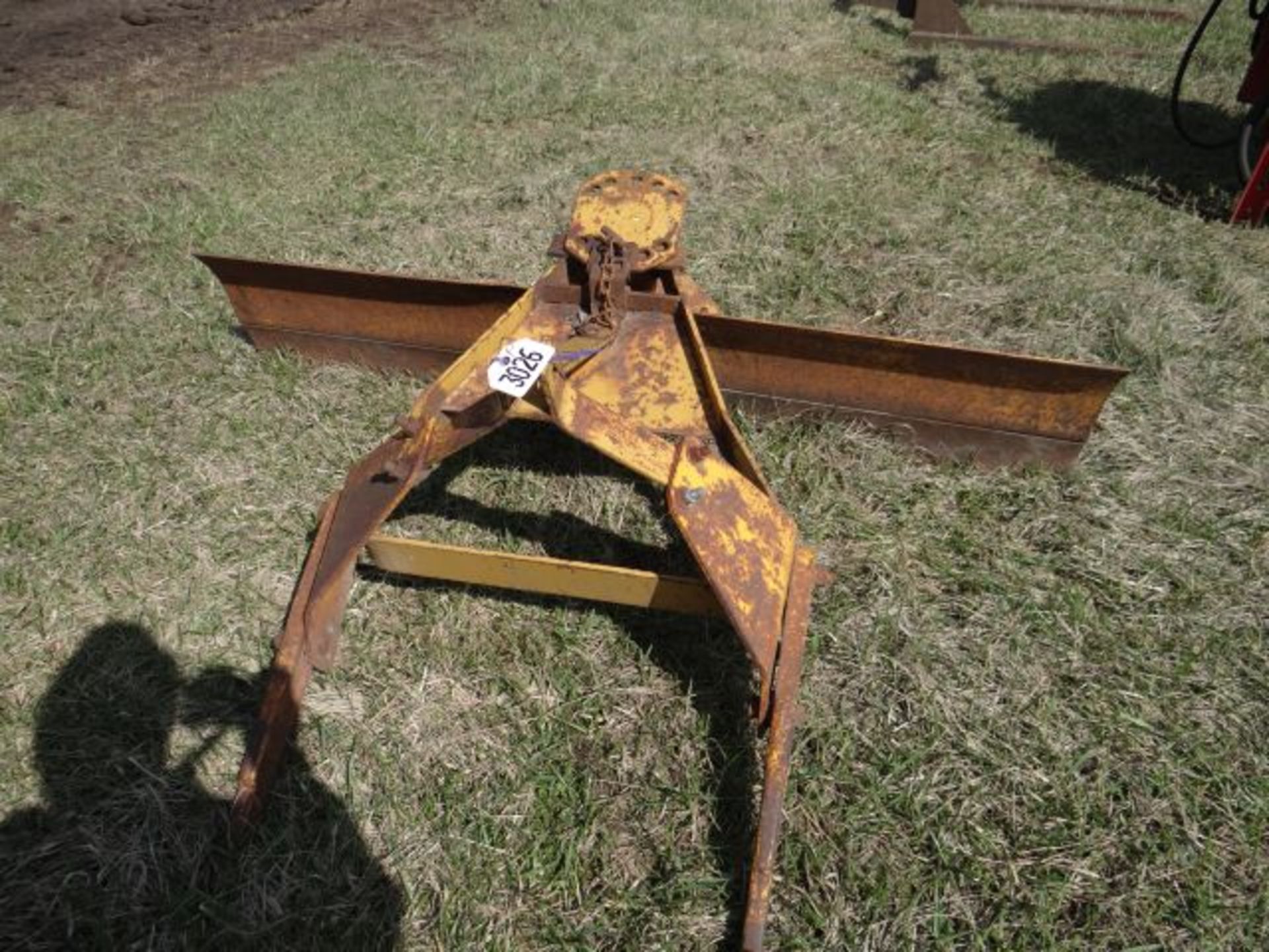 Lot 3026 IH Fast Hitch 5' Blade