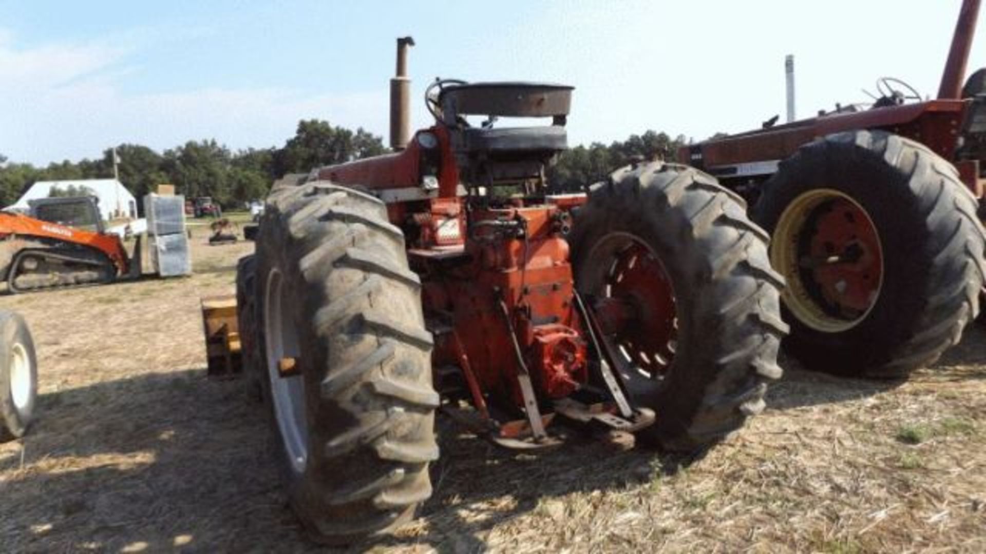 Lot 402 IH 706 Tractor, 1965 Gas, FWA, Dual PTO, 2 SCVs, Coontz 8' Front Blade, No Fenders, No 3pt - Image 3 of 3