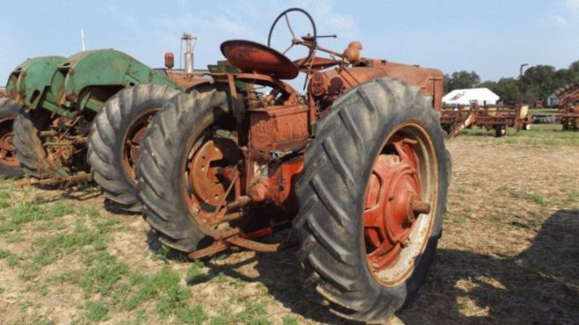 Lot 414 Farmall Super M Louisville Tractor, 1953 NF, PS, Rear Weights, Complete, Runs - Image 2 of 2