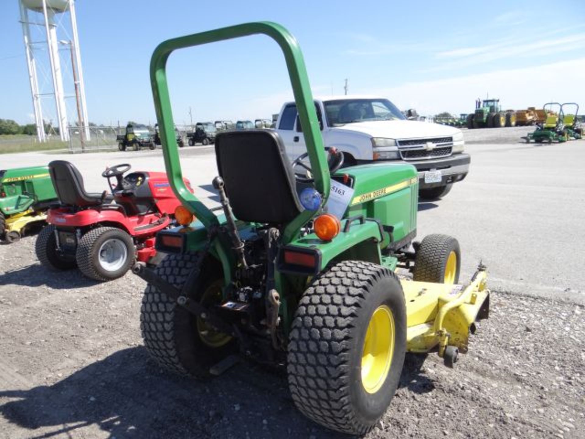 Lot 65163 - 1994 JD 855 Compact Tractor 1012 hrs, 24hp, Diesel, 2wd, 2sp Hydro, Standard ROPS, - Image 4 of 4