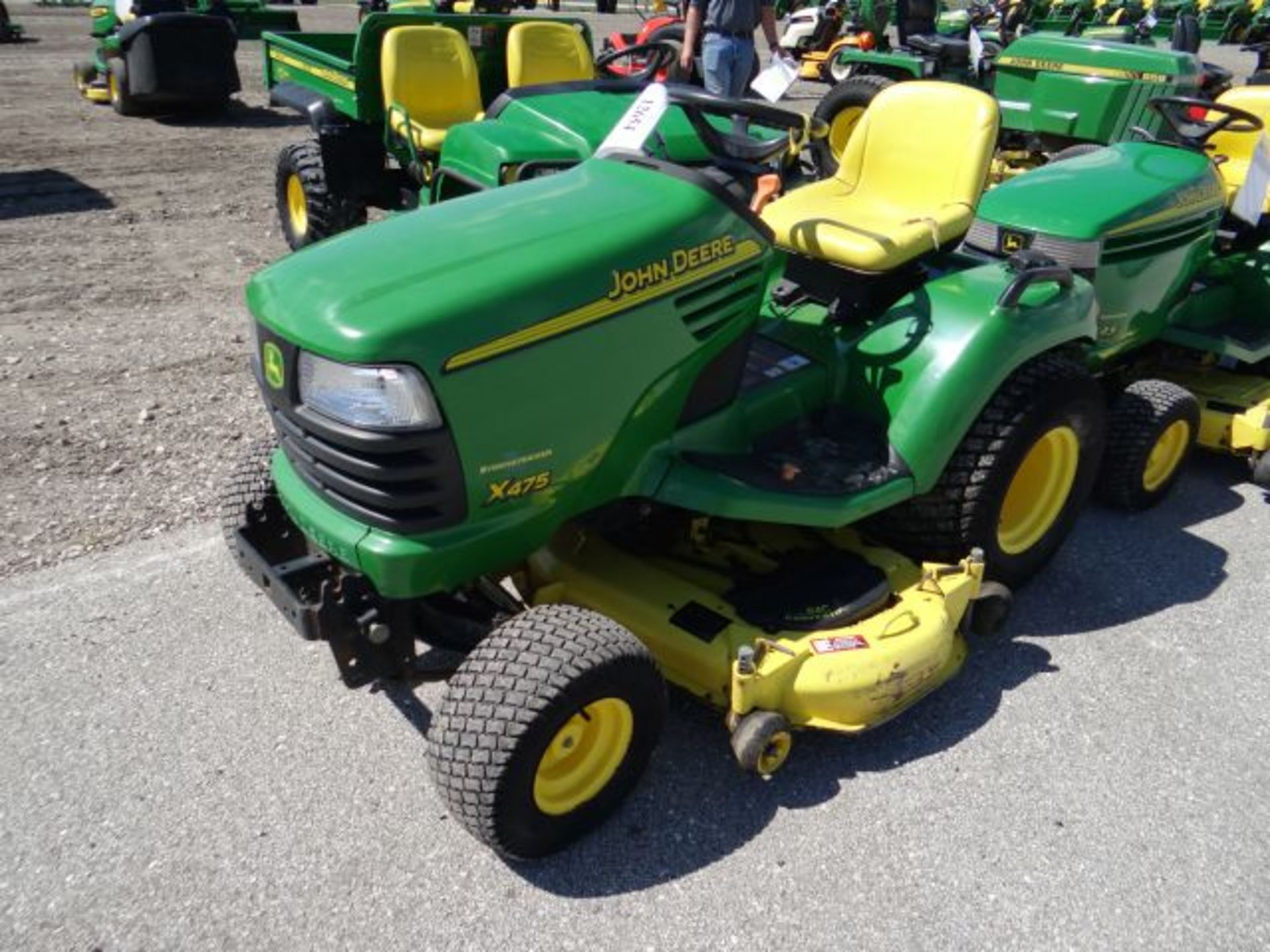 Lot 12654 - 2006 JD X475/54 Mower 984 hrs, 23hp, Kawasaki, Water Cooled, Hydro, Power Steer, Diff - Image 2 of 2