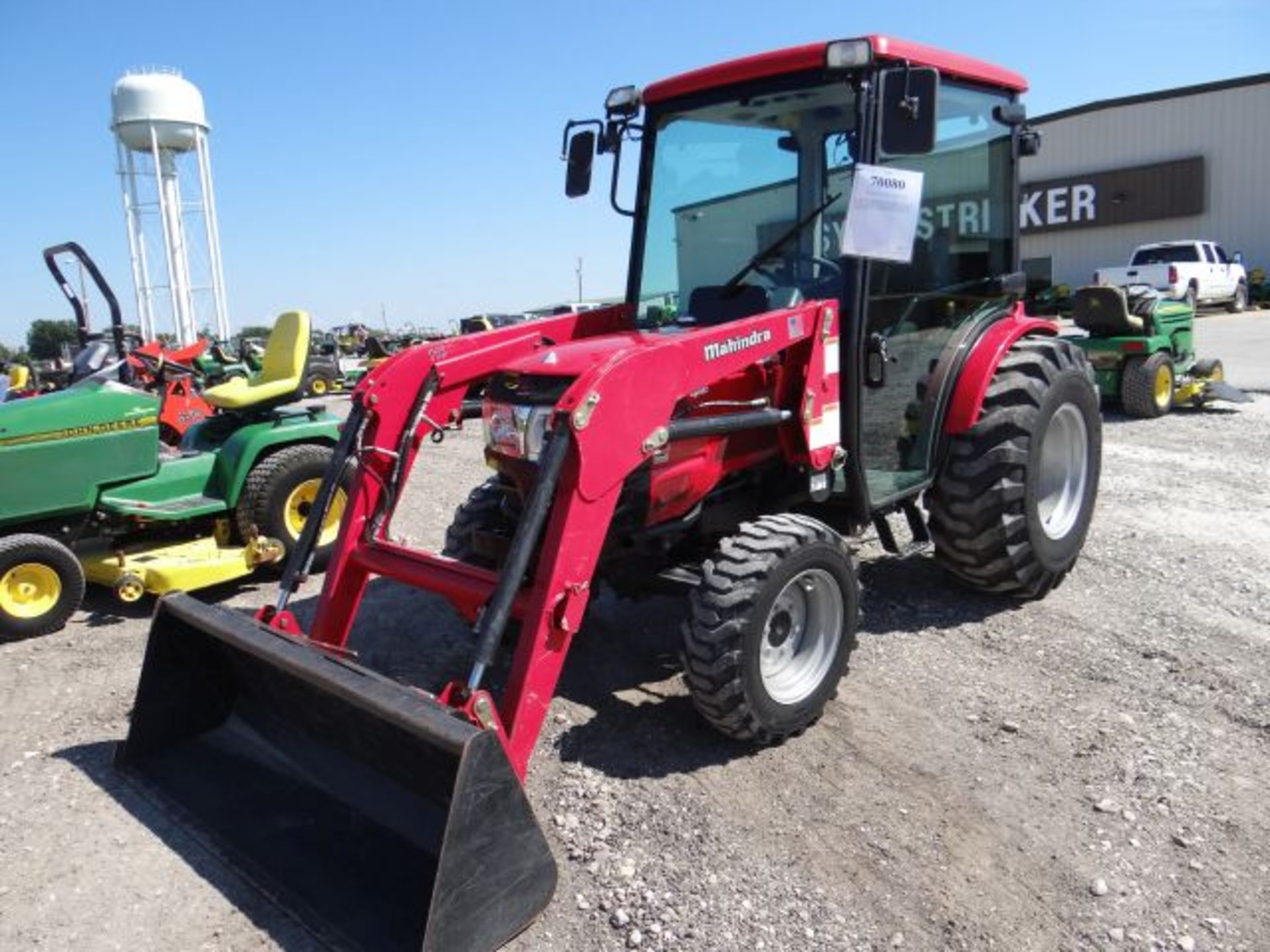 2011 Mahindra 3616HX Compact Tractor 271 hrs, 36hp, Mitsubishi Diesel, MFWD, 3sp Hydro, 540 PTO,