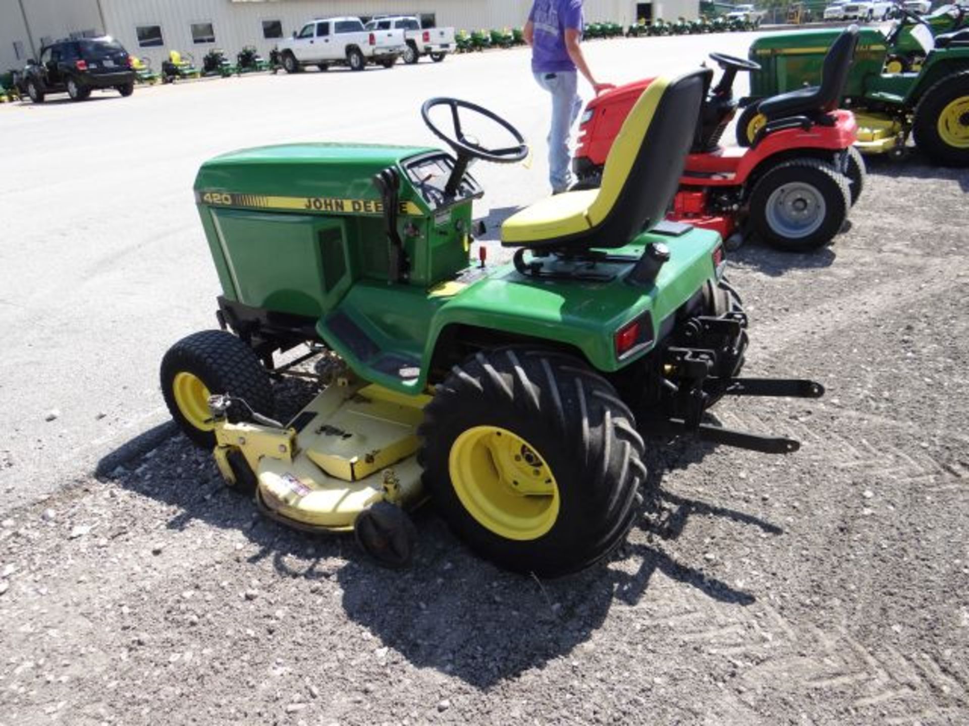 1992 JD 420/60 Mower 1552 hrs, 20hp, Onan, Air Cooled, 2sp Hydro, Hand Control, PS, Diff Lock, Hyd - Image 3 of 4
