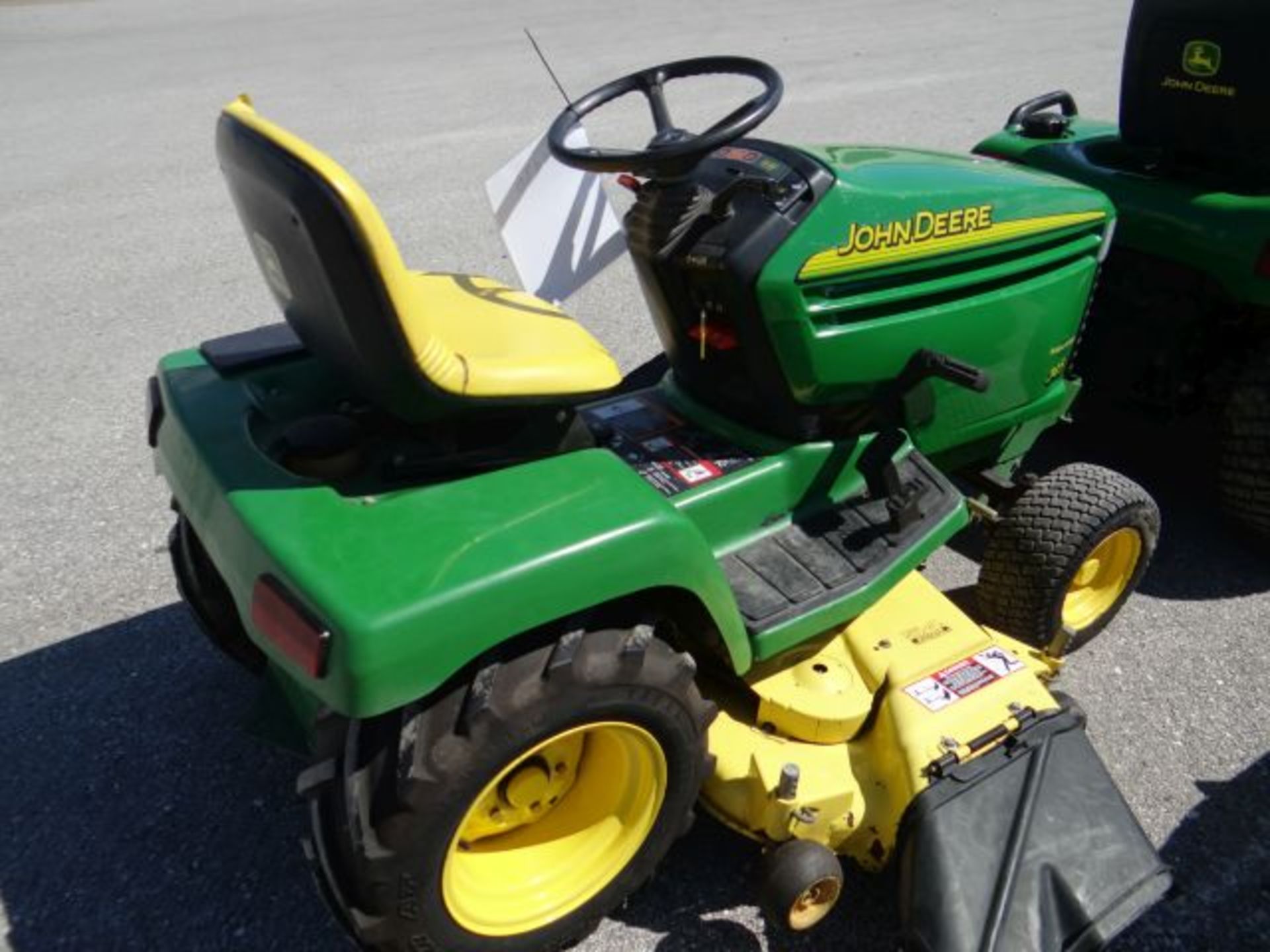 1997 JD 345/54 Mower 939 hrs, 20hp, Kawasaki, Water Cooled, Hydro, PS, Hyd Lift, 54" Deck, Bar - Image 2 of 2