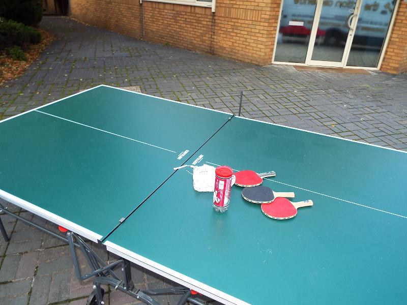 A superior quality full size folding table tennis table by Kettler with bats and balls - Image 2 of 3