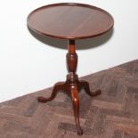 21" Georgian circular mahogany snap to o