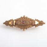 Edwardian 9ct gold  bar brooch set with