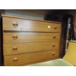 2'6 teak chest of 6 drawers