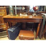 3' 6 Victorian mahogany side table on turned legs