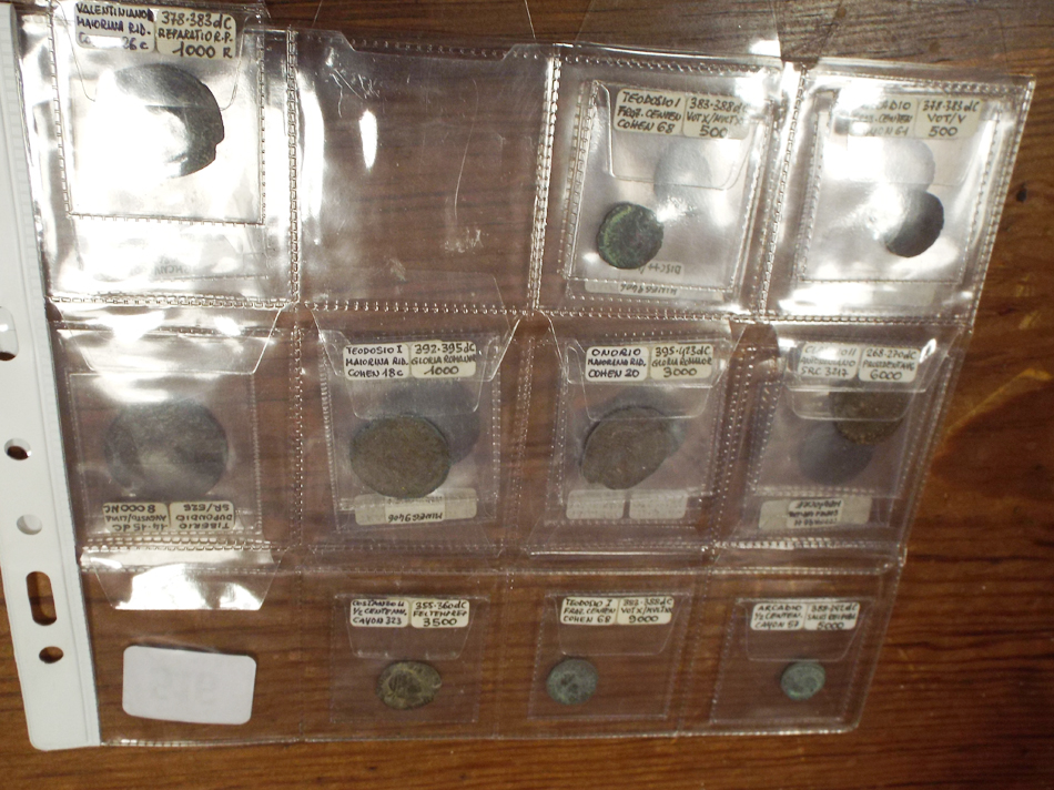A collection of 2nd and 3rd century Roman coins - Image 2 of 2