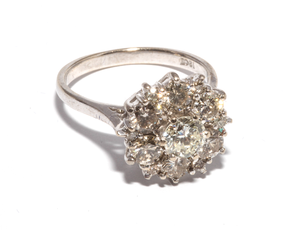 Diamond daisy cluster ring, set with brilliant cut diamonds, on 18ct white gold shank,