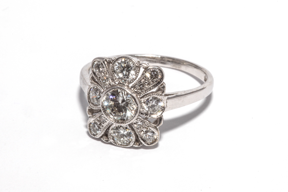 18ct white gold diamond cluster ring,