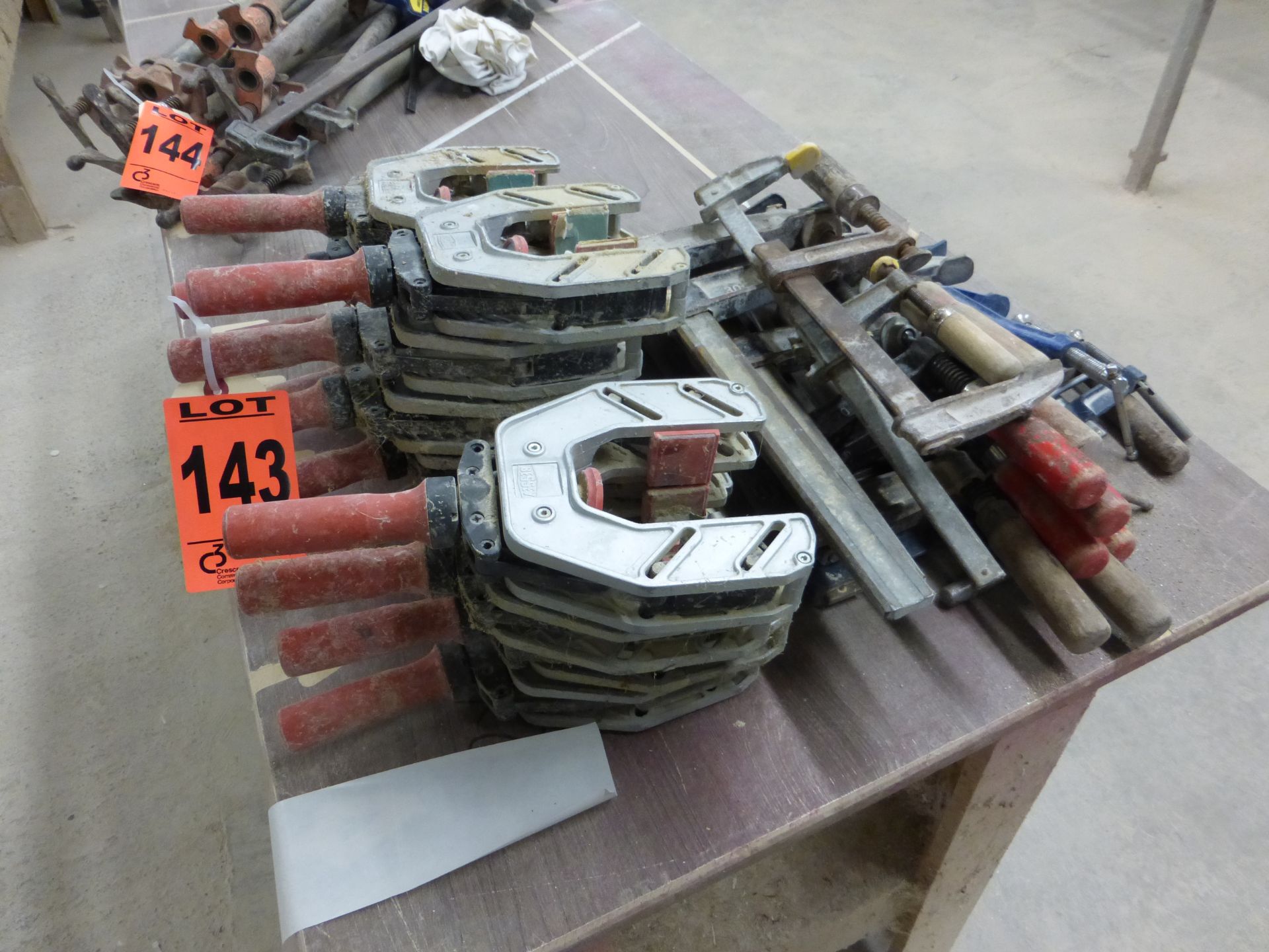 Lot clamps