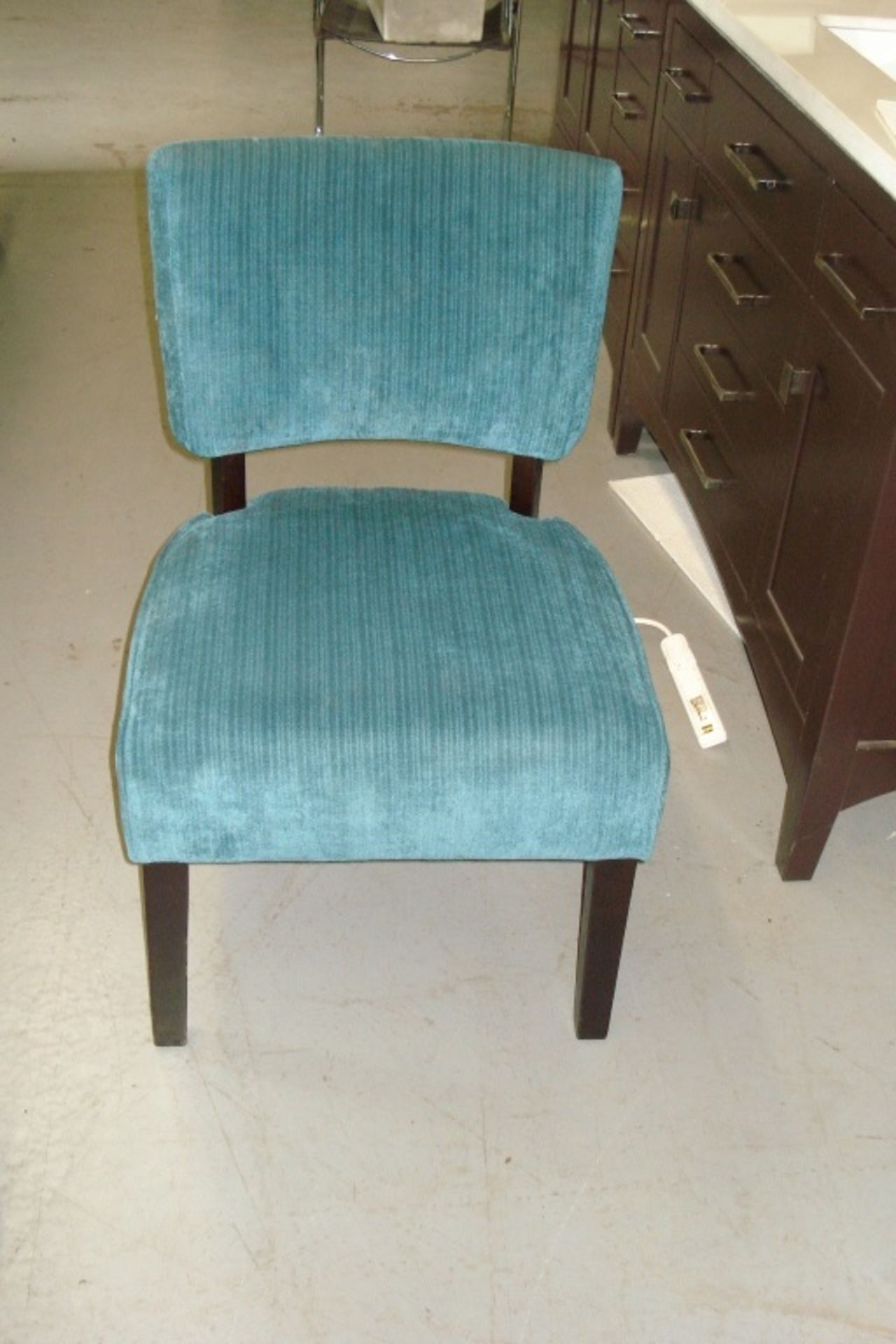 2 GUEST CHAIRS (RS265)