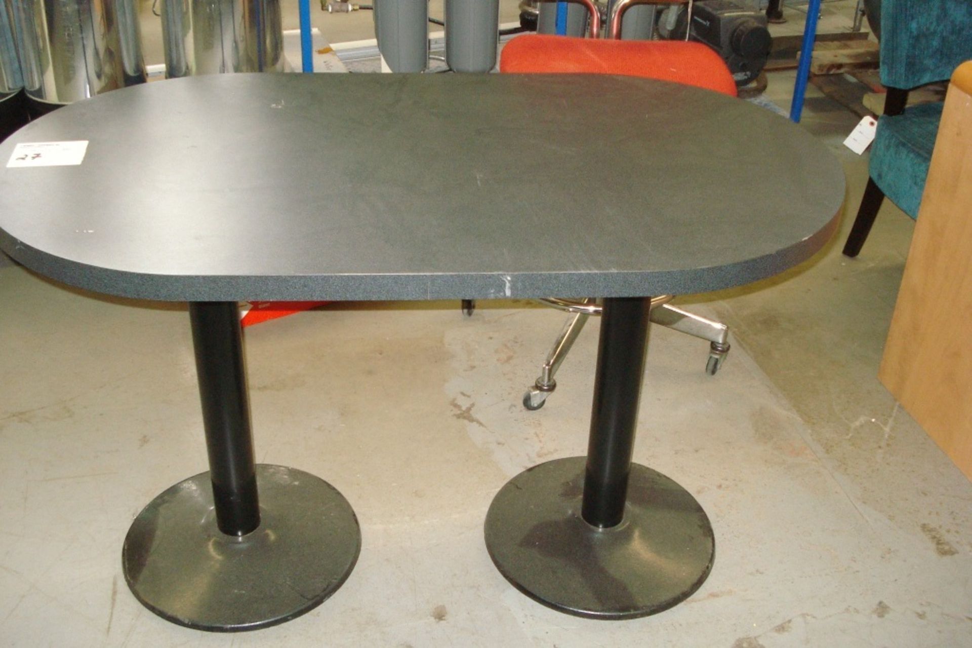 TABLE (CANAM)
