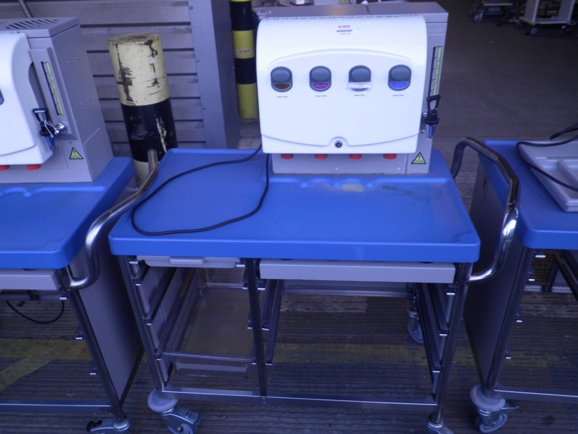 Zenith Cafe Bar Hospital Breakfast Trolley *Powers Up*