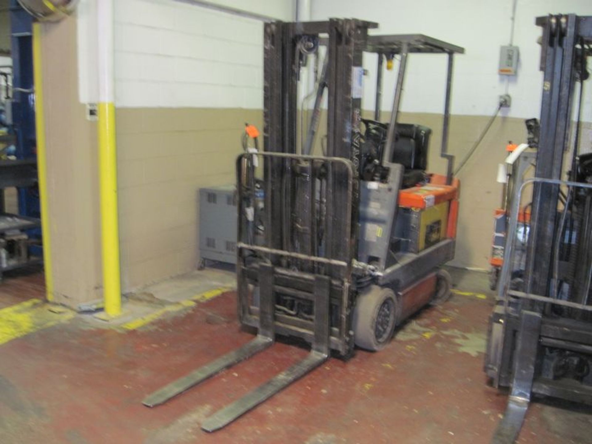 Toyota electric forklift, model 5FBE15, serial# 50253.