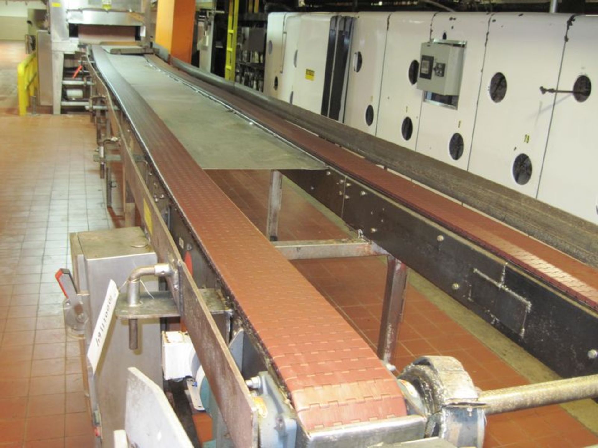 Arrowhead dual plastic table top belt conveyor. (2) Approximate 6" wide x 33' long belts. With