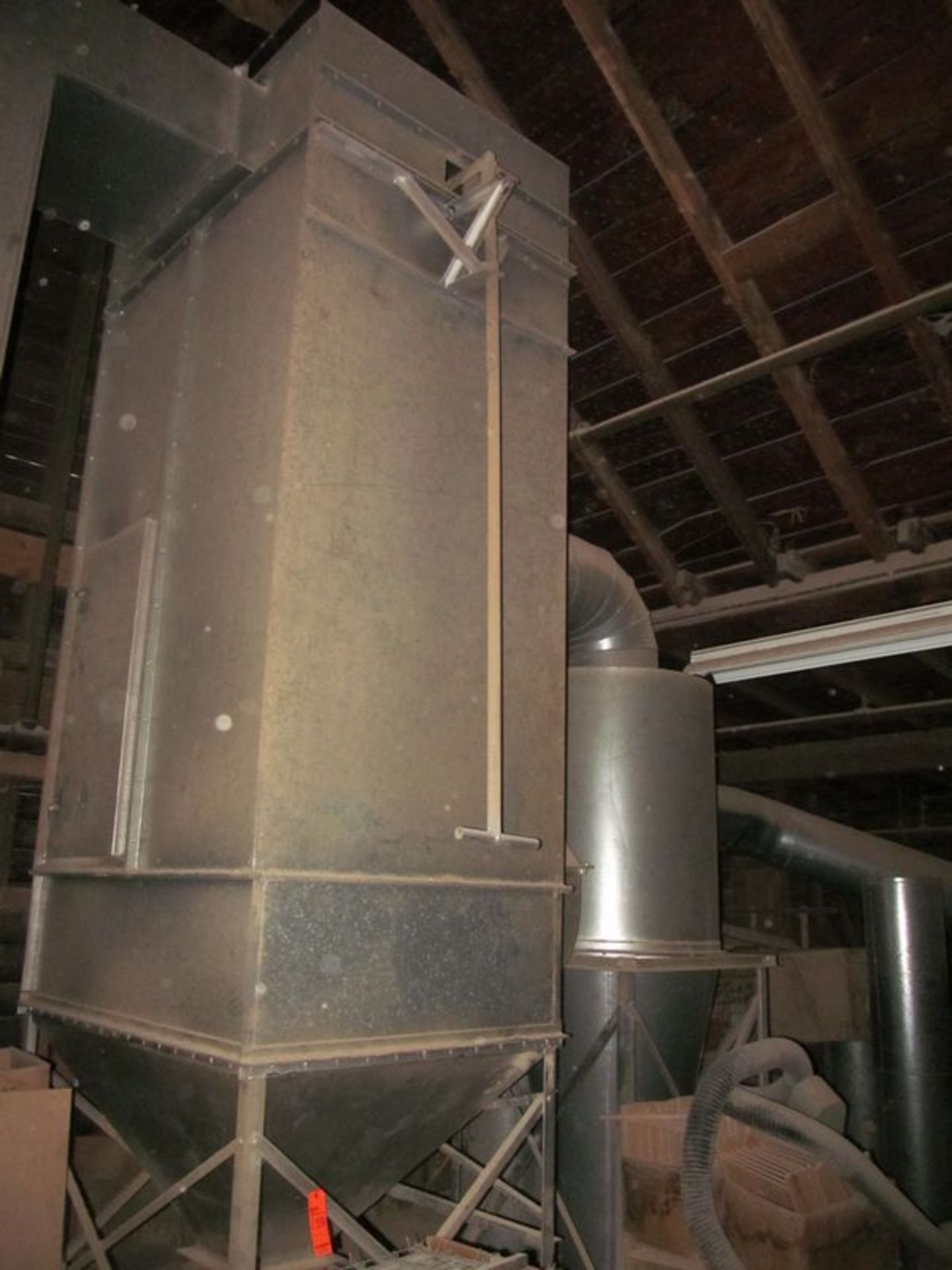 62" X 47" X 10' Collon bag house filter with 37" dia. Cyclone blower with 16" blower pipe, 15 HP - Image 2 of 3