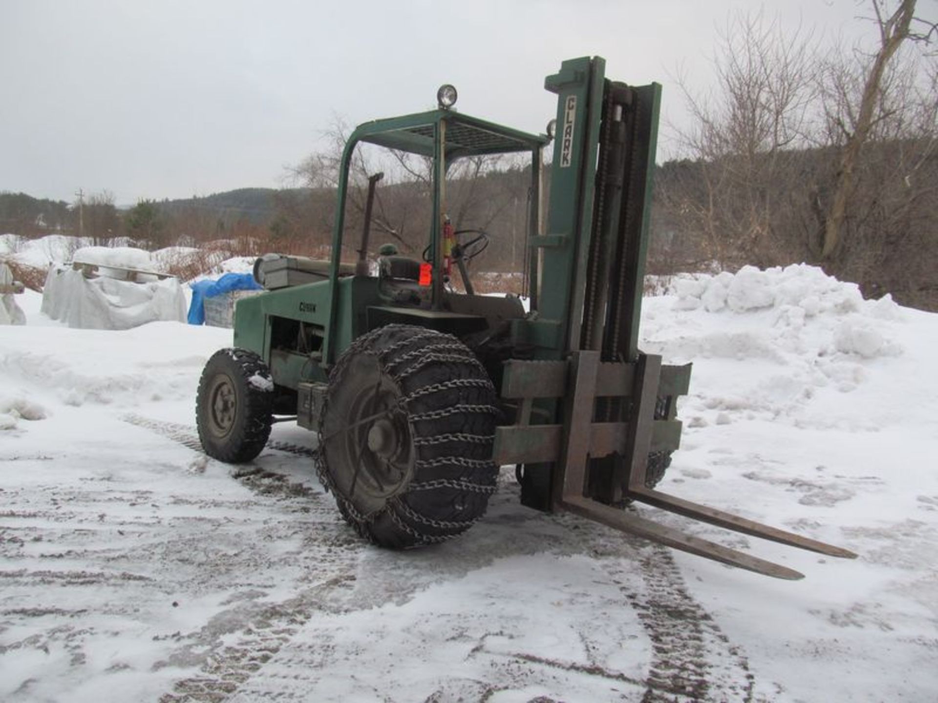 Clark propane forklift, M/N IT607-60-167, all-terrain pneumatic tires with chains, 6,000 lb cap, 3, - Image 3 of 3