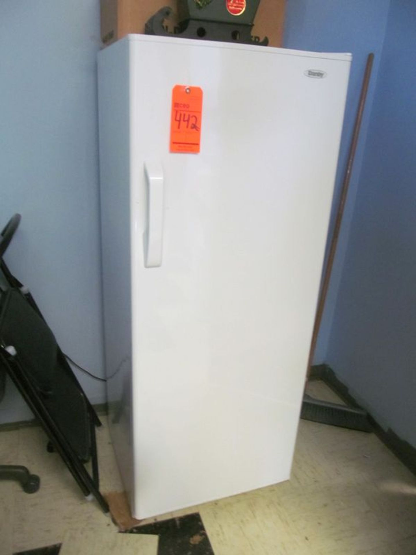 Lot ass't break room accessories includes Danby upright refrigerator/freezer, Litton digital - Image 2 of 6