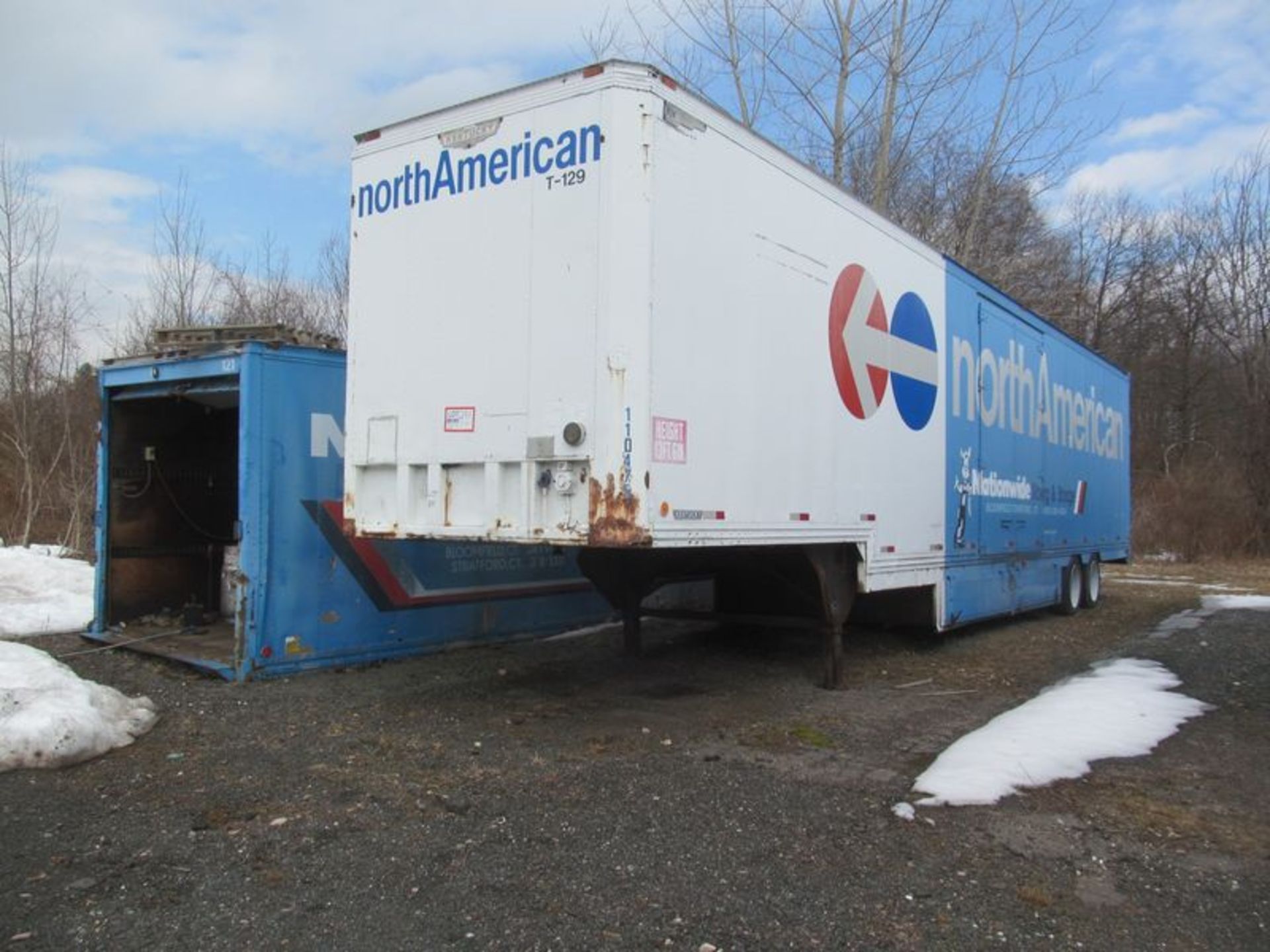 1983 Kentucky T/A moving trailer, 48' X 96", 65,000 lb GVWR, hinged rear doors, side access doors,