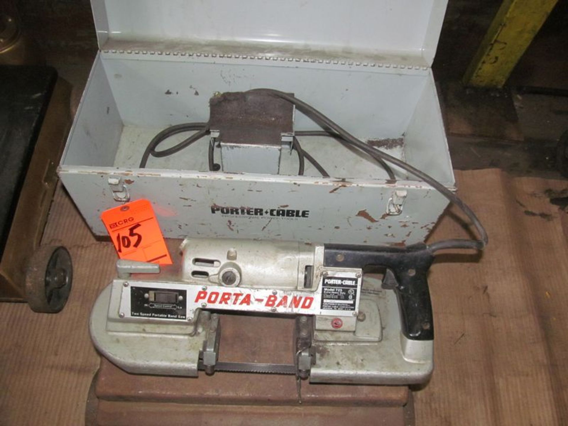 Porter-Cable portable band saw with case, M/N 725