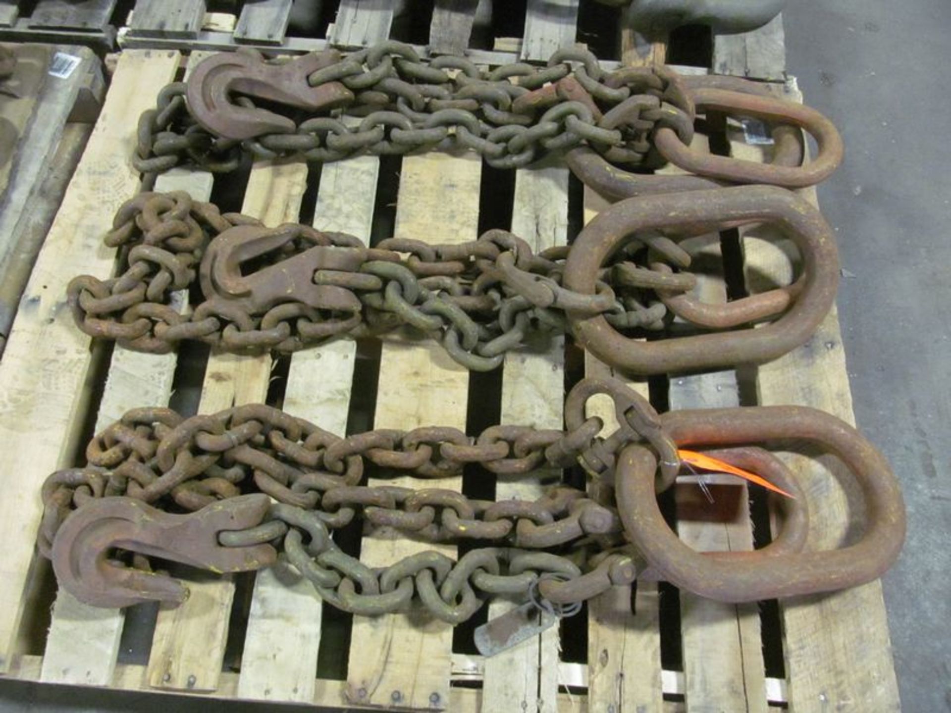 Lot (3) ass't HD spreader chains