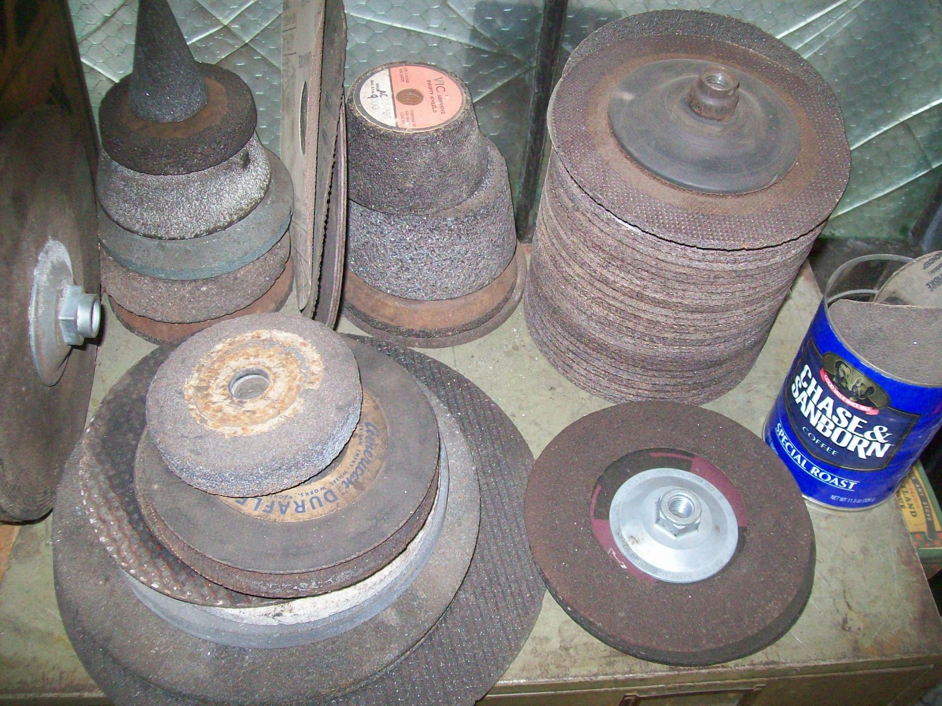 Lot ass't grinding wheels and abrasive cutting wheels