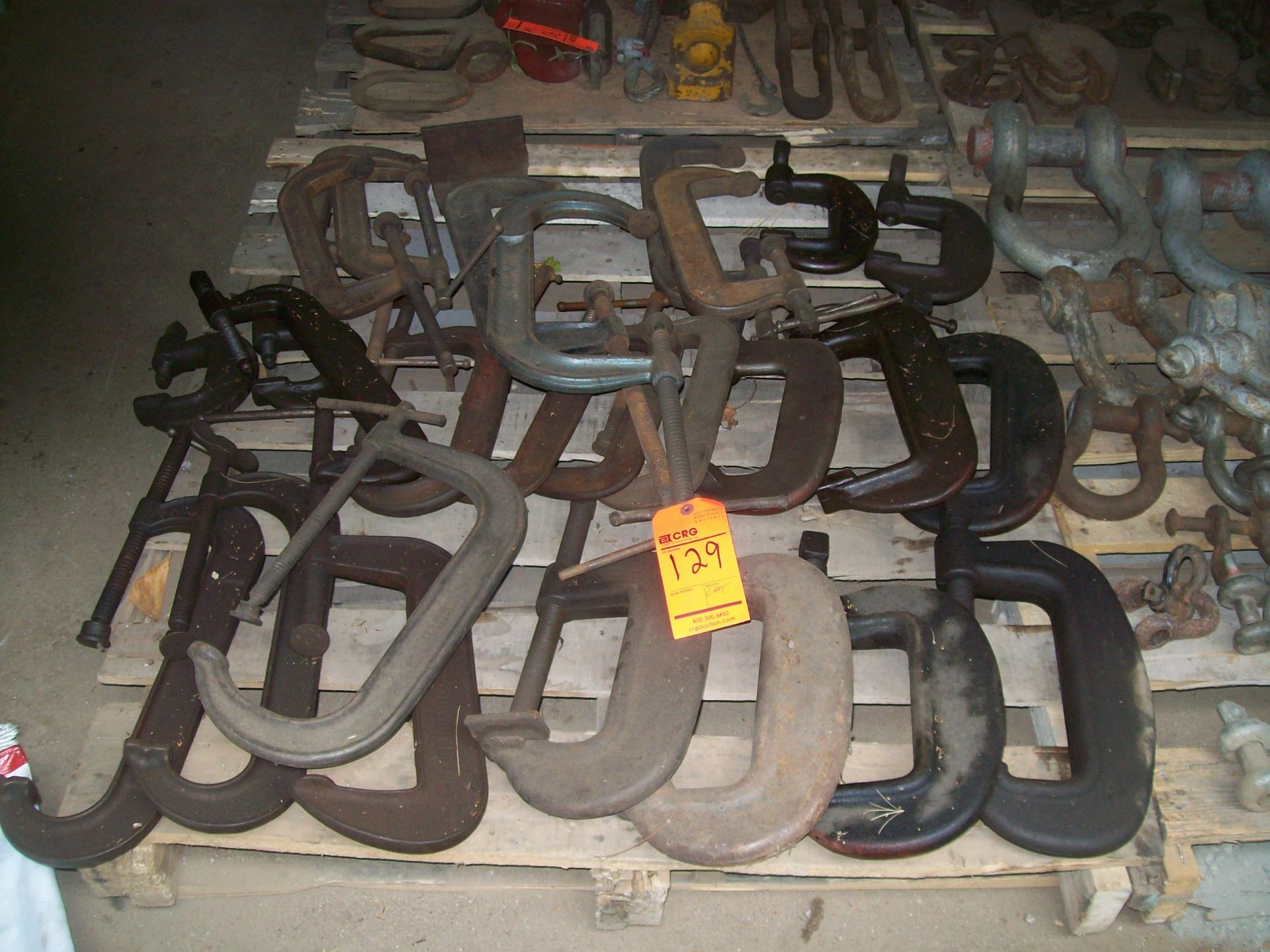 Lot ass't c-clamps, bar clamps and Kant Twist clamps, etc.