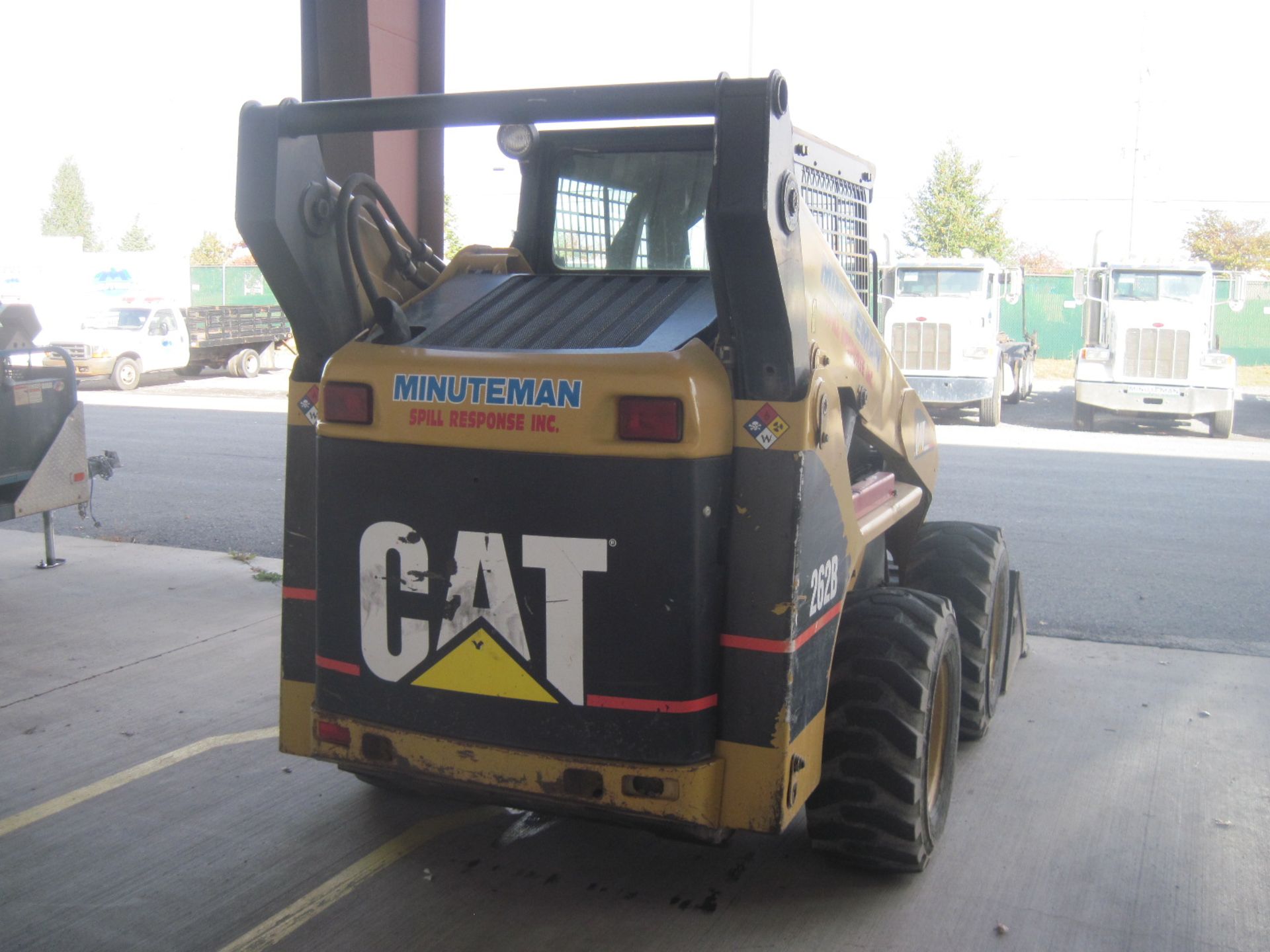 CAT skid steer loader, M/N 262B, VIN# CAT0262BVPDT01774, turbo diesel powered, enclosed cab, - Image 3 of 5