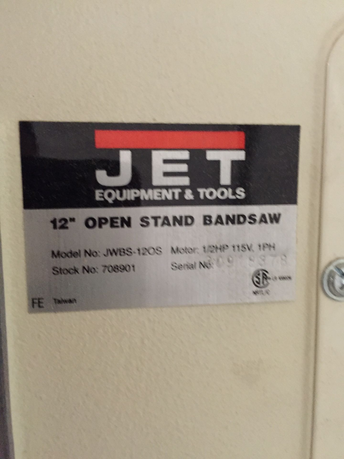 Jet 12" Vertical Band Saw M/N JWBS-120S, stock # 708901, with 24" X 36" wood dolly - Image 3 of 4