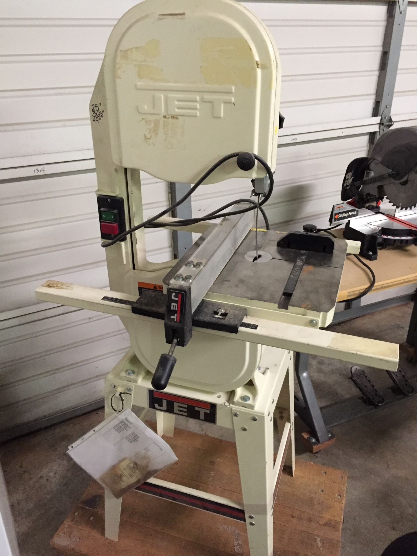 Jet 12" Vertical Band Saw M/N JWBS-120S, stock # 708901, with 24" X 36" wood dolly - Image 2 of 4