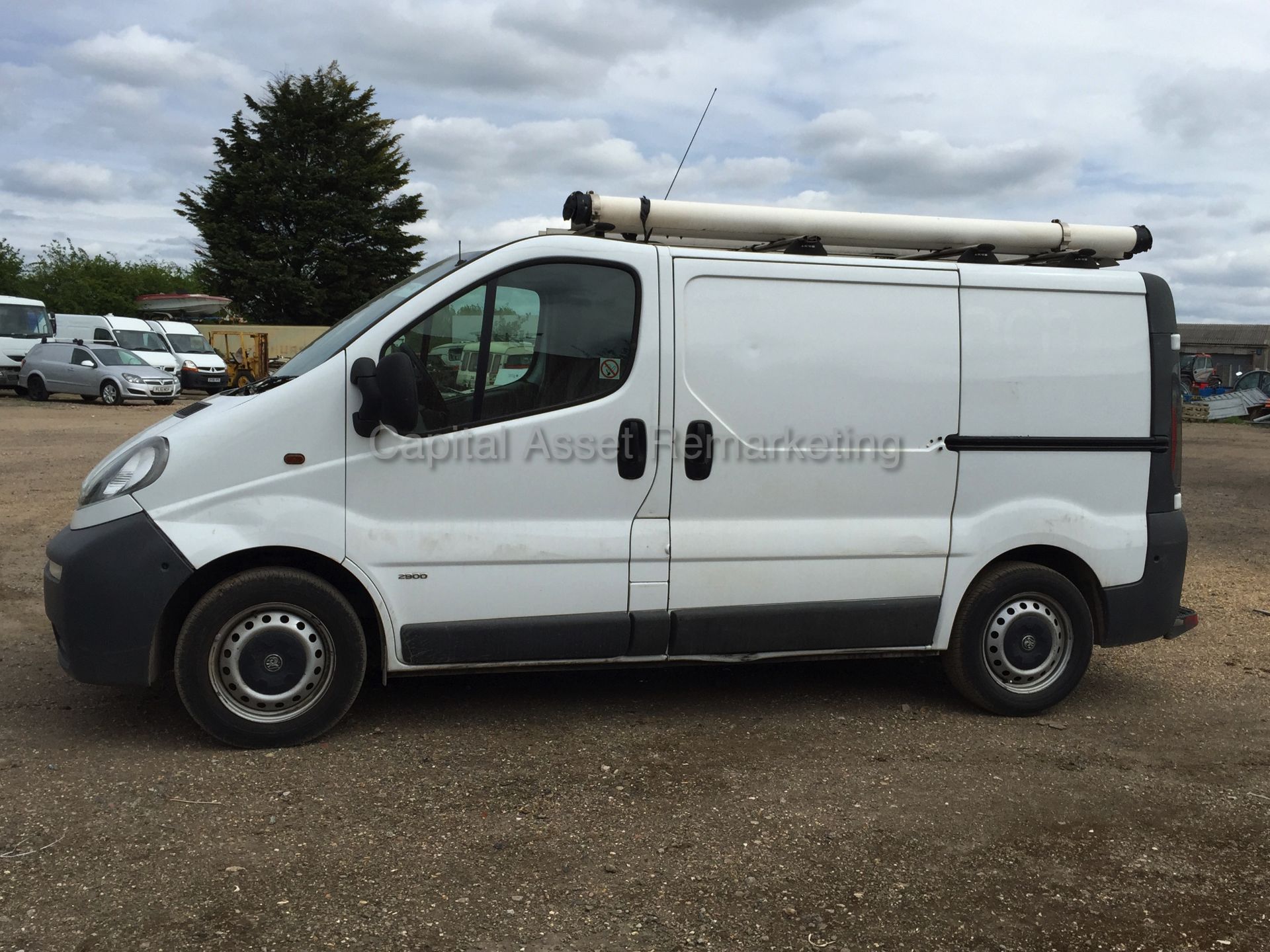 VAUXHALL VIVARO 2900 1.9 DI SWB (2005 - 55 REG) **BT FROM NEW - FULL SERVICE HISTORY** - Image 4 of 19