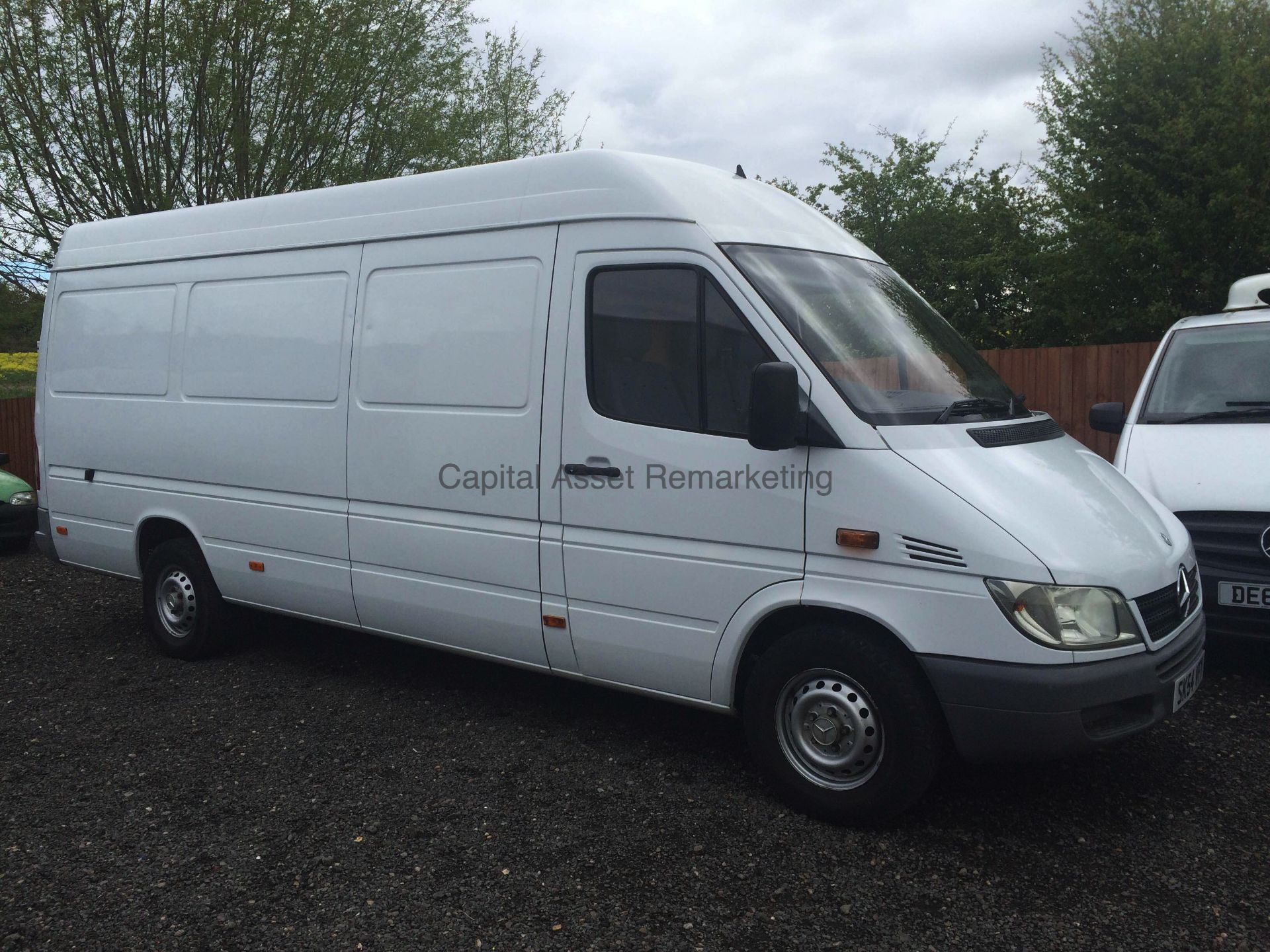 MERCEDES SPRINTER 311 CDI LWB HI-ROOF (2004 - 54 REG)  **LOW MILEAGE**